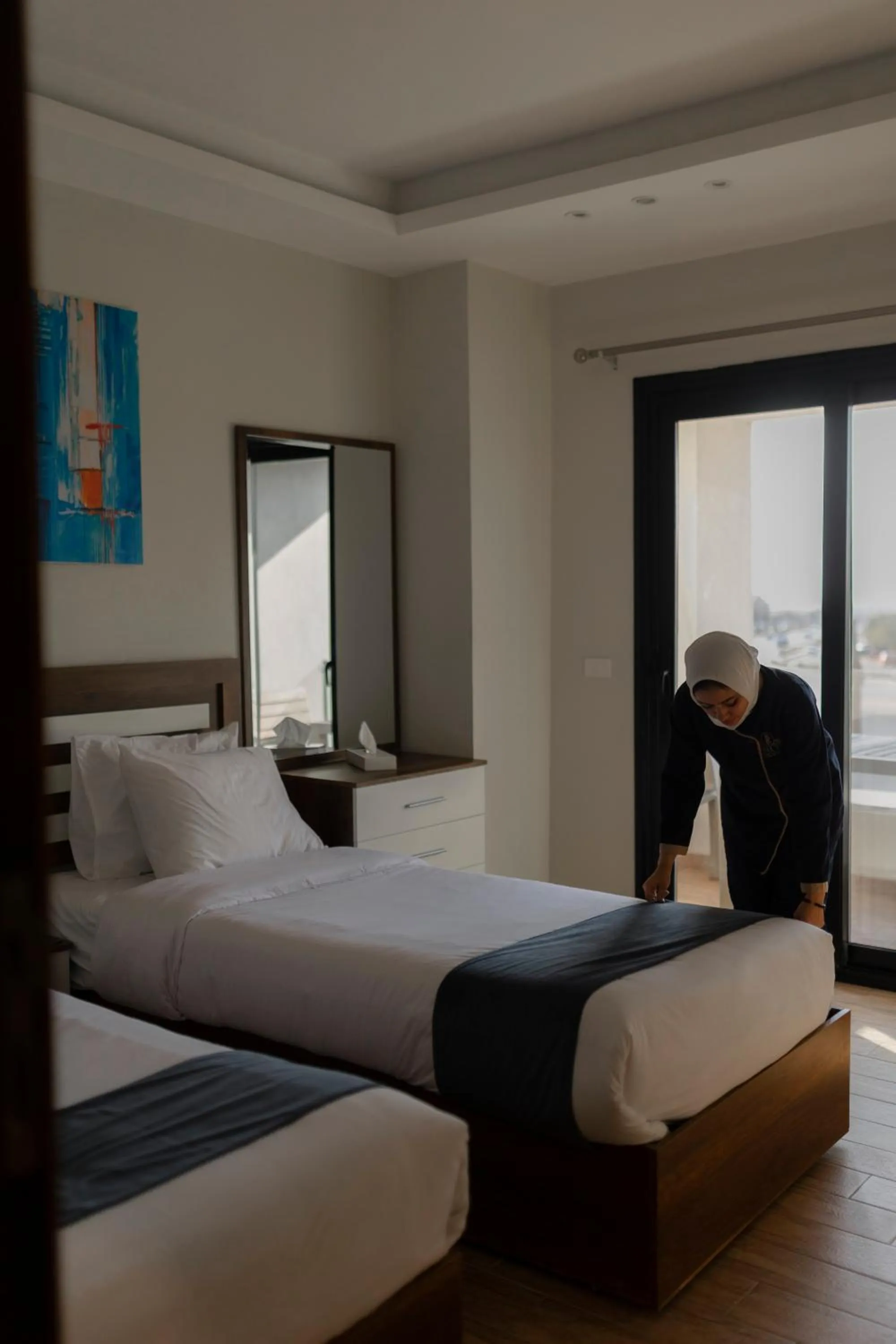 room service, Bed in Royal Inn Residence New Cairo