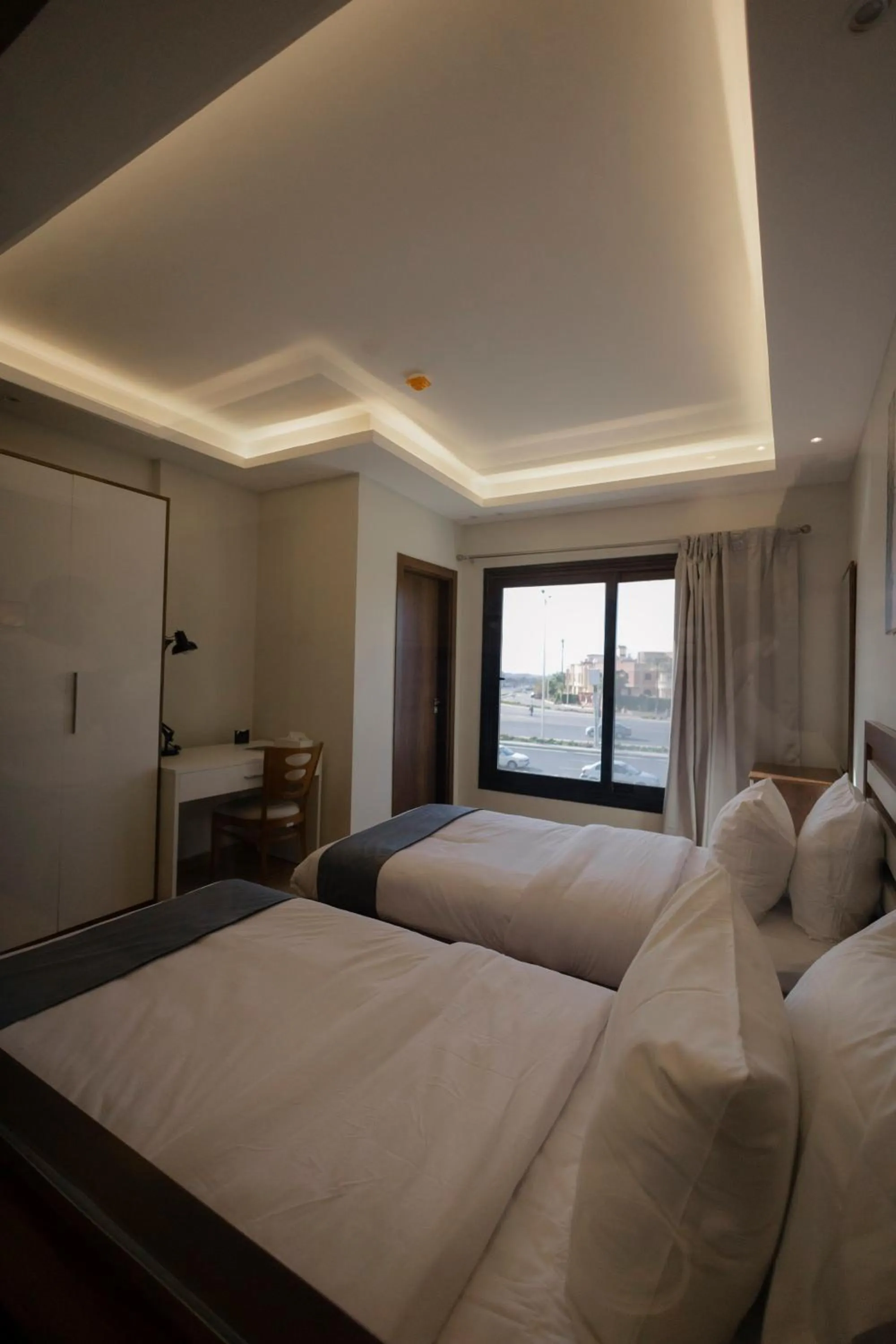 Photo of the whole room, Bed in Royal Inn Residence New Cairo