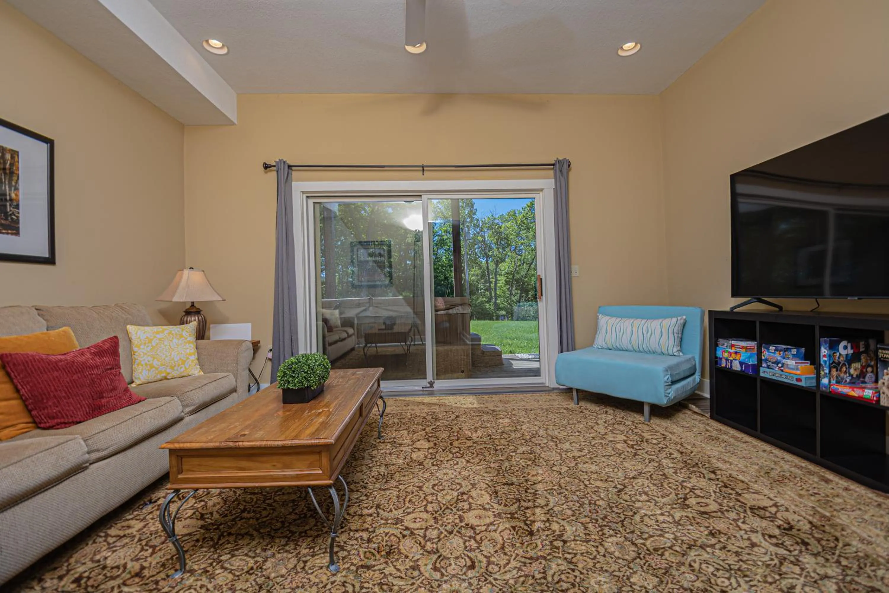 Property building in Live a Little