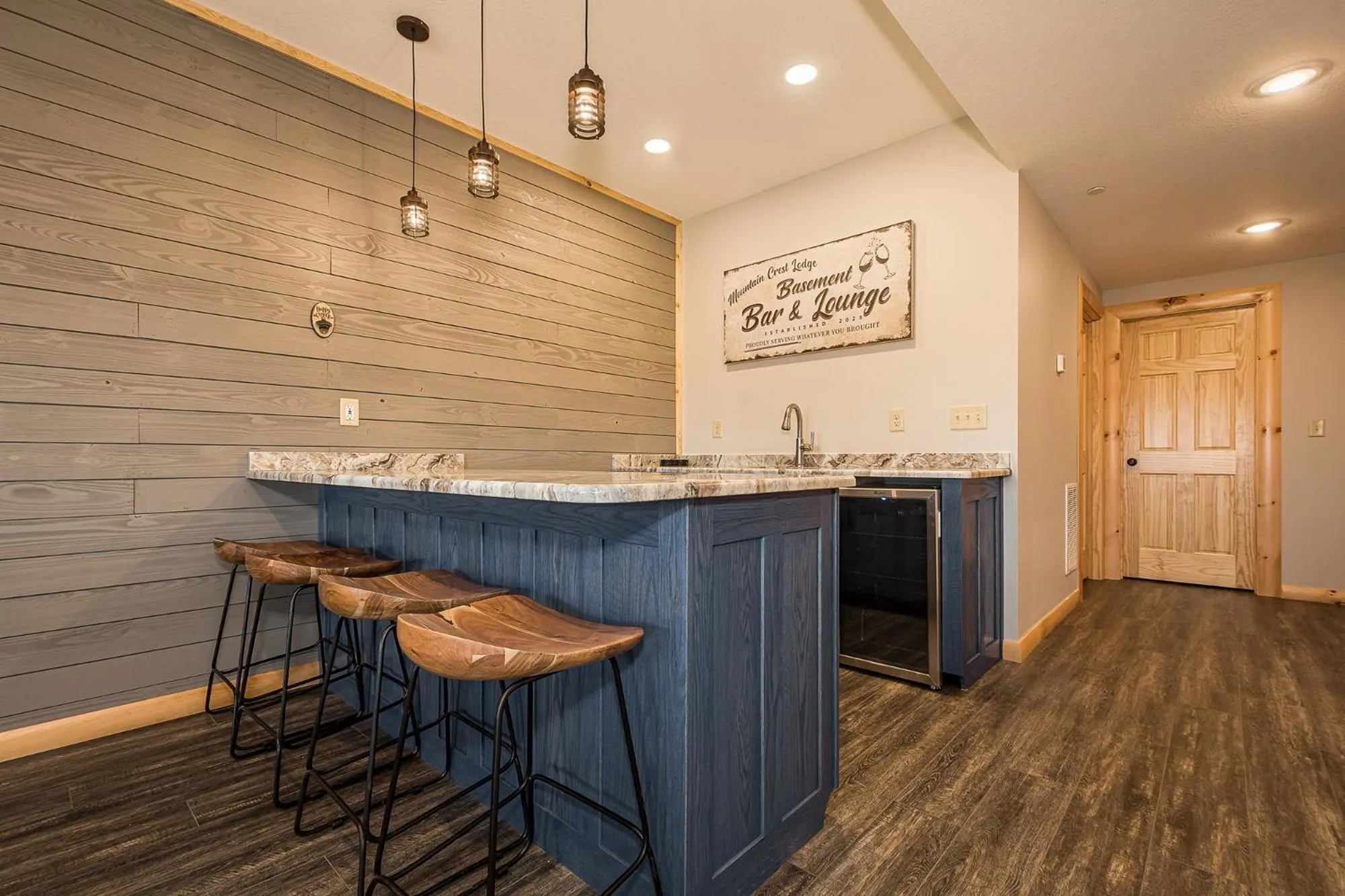 Mountain Crest Lodge