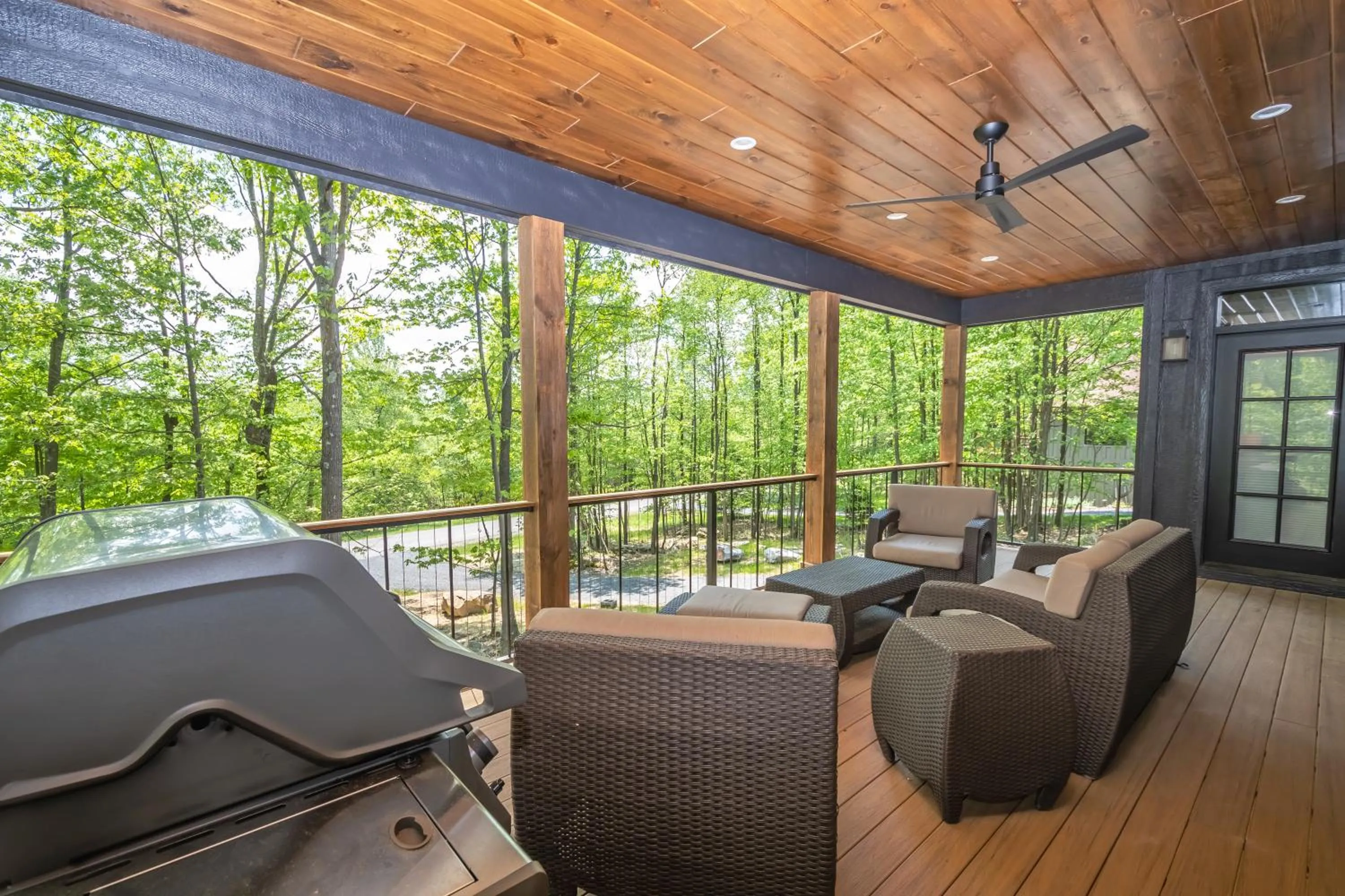 Property building in No Black Tie Affair