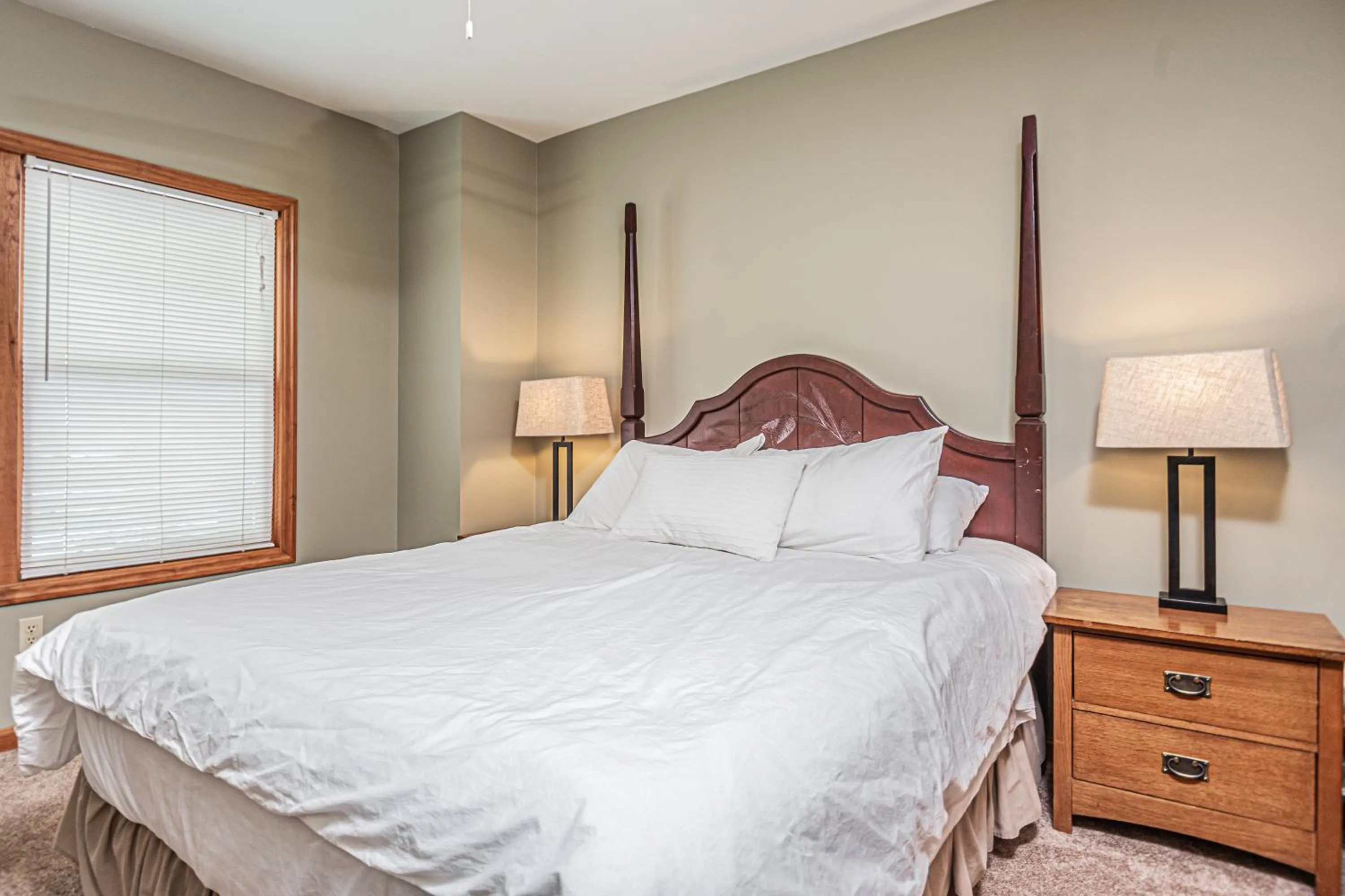 Bed in Powder N Wakes