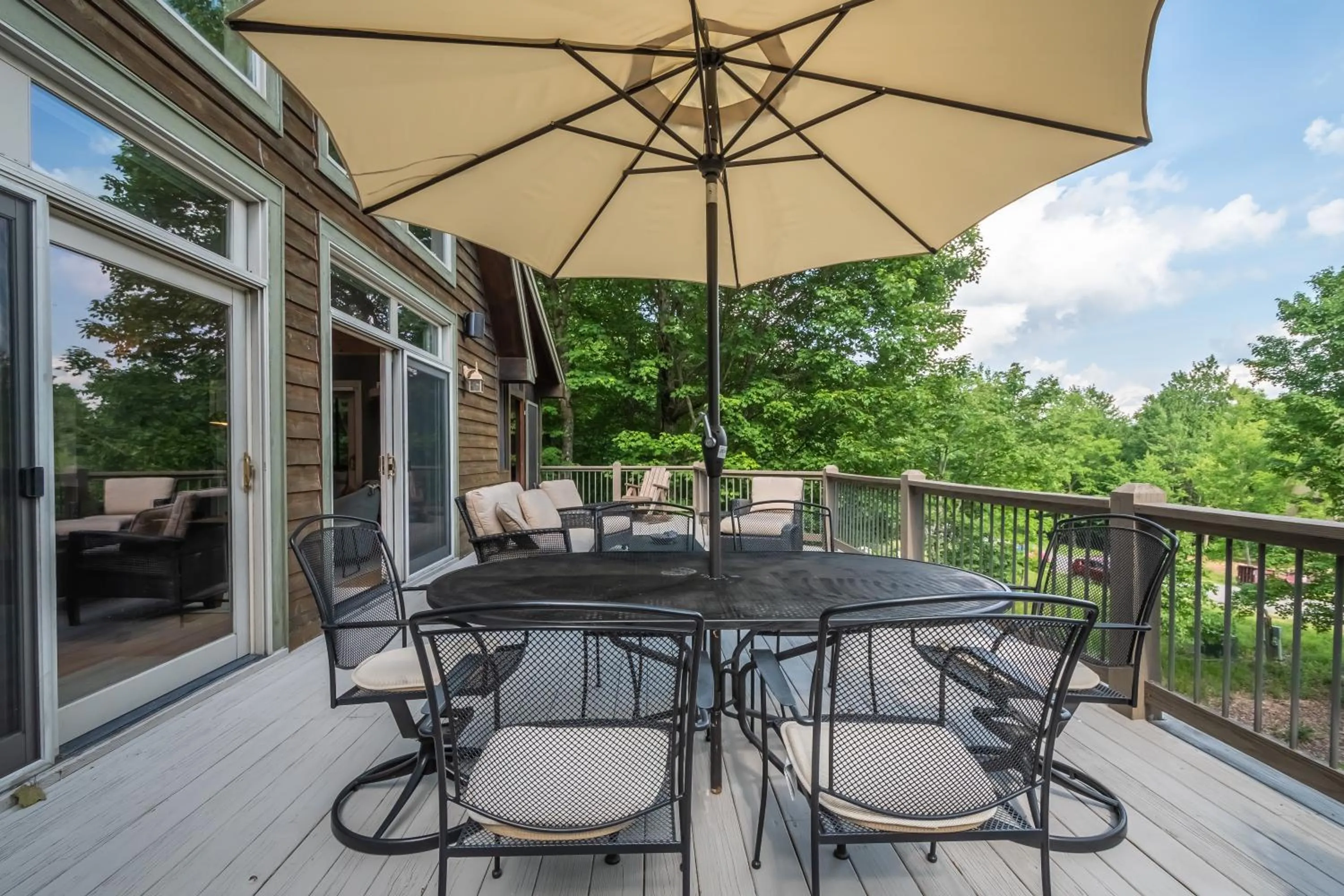 Property building in Play-A-Way Chalet