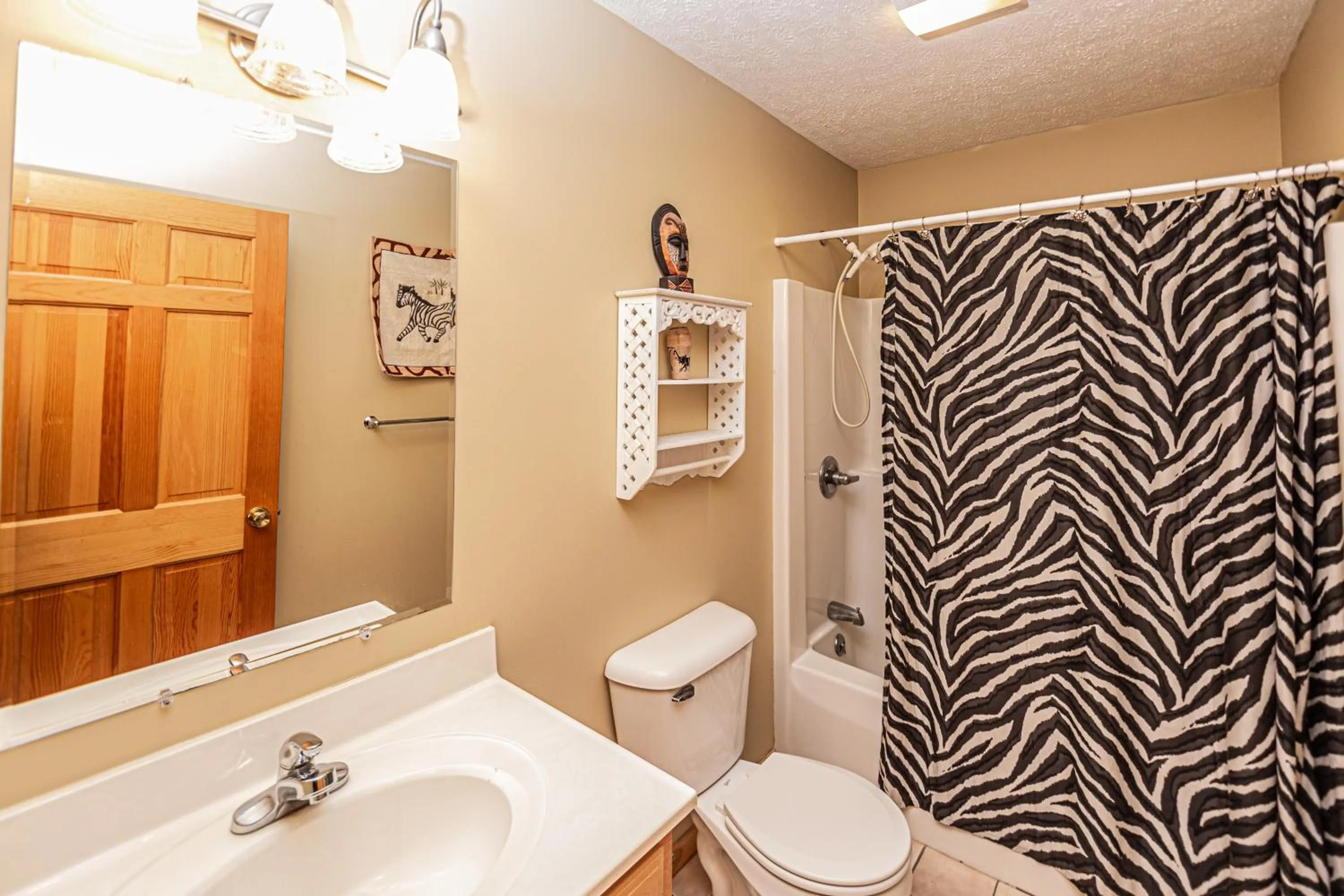 Property building in Tarenga House