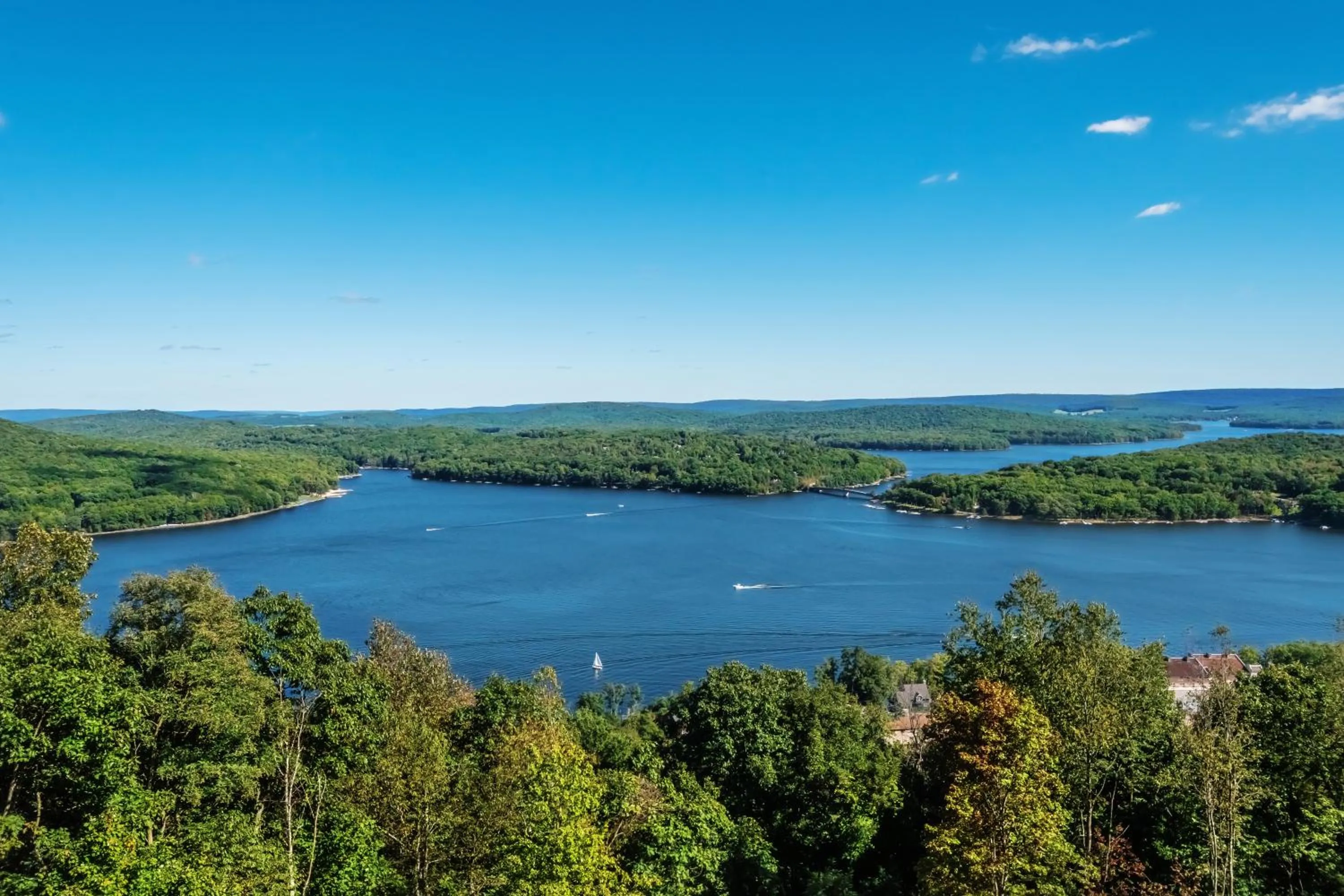 Property building in Valhalla