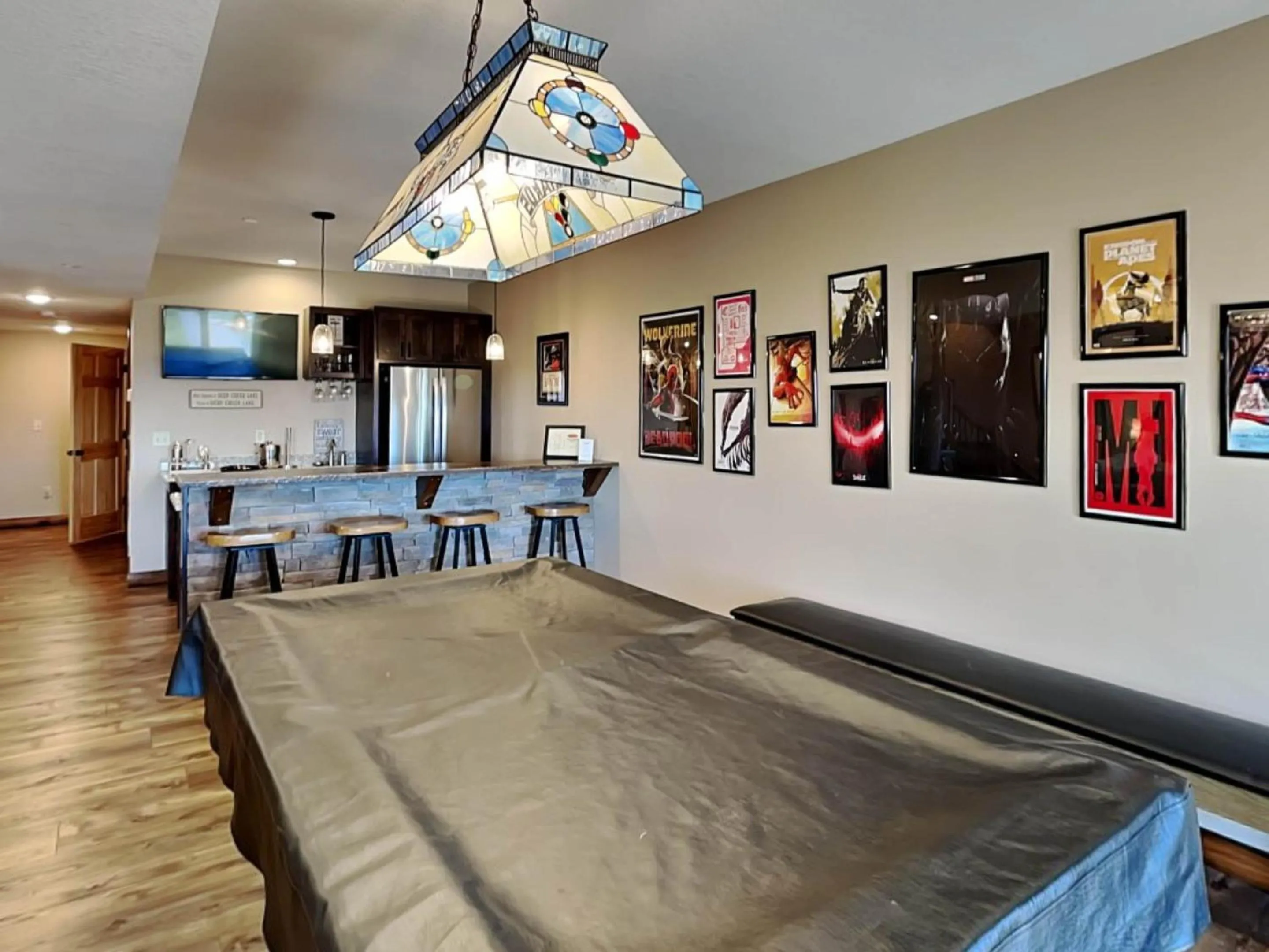 Water & Mountain Retreat