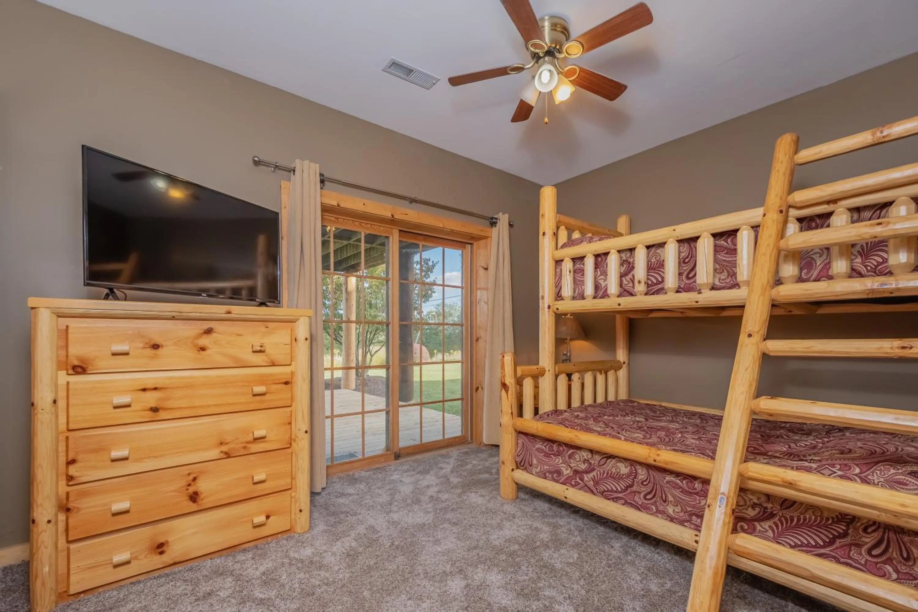 Property building, Bed in Wispy Business