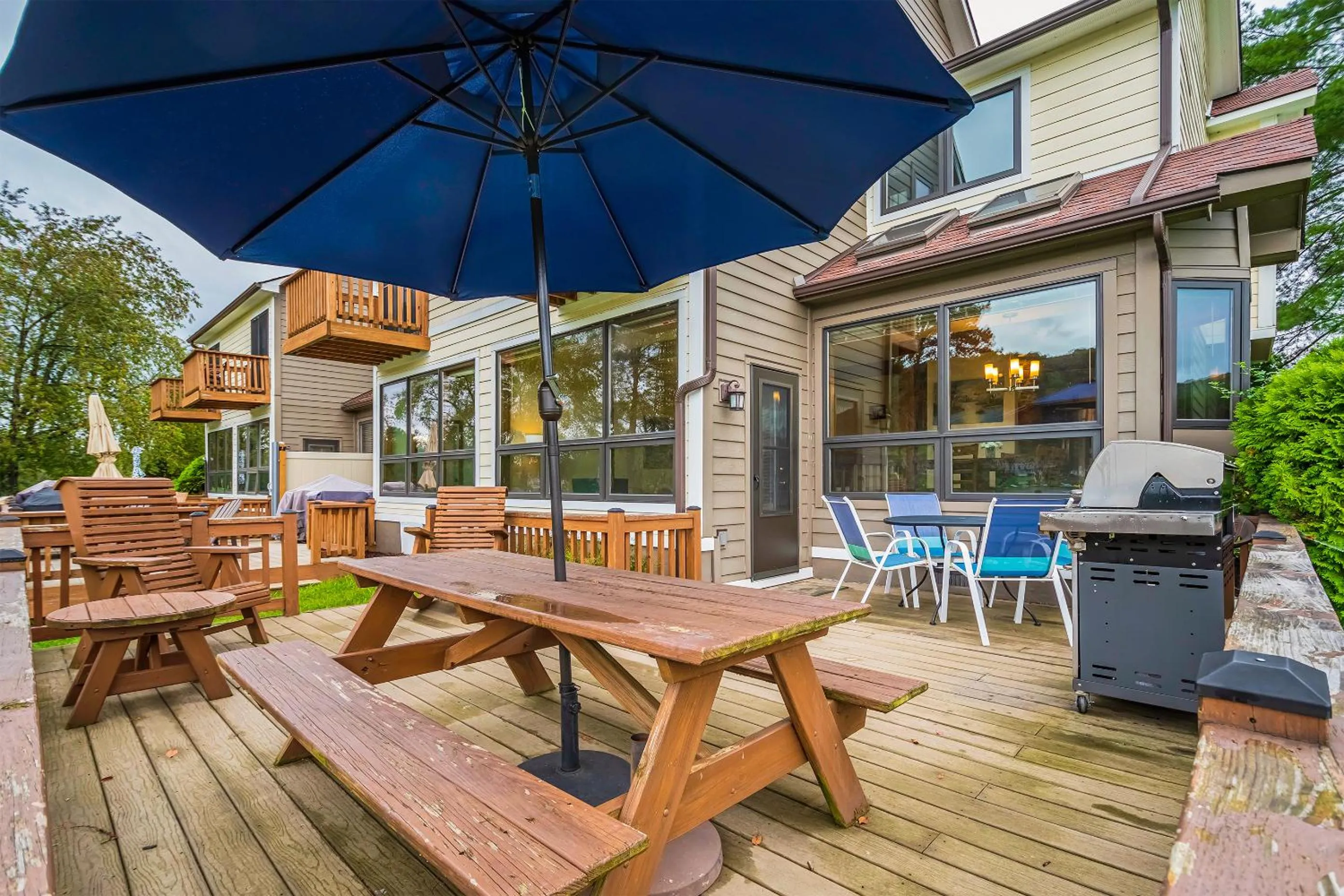 Property building in Ski Harbor 19