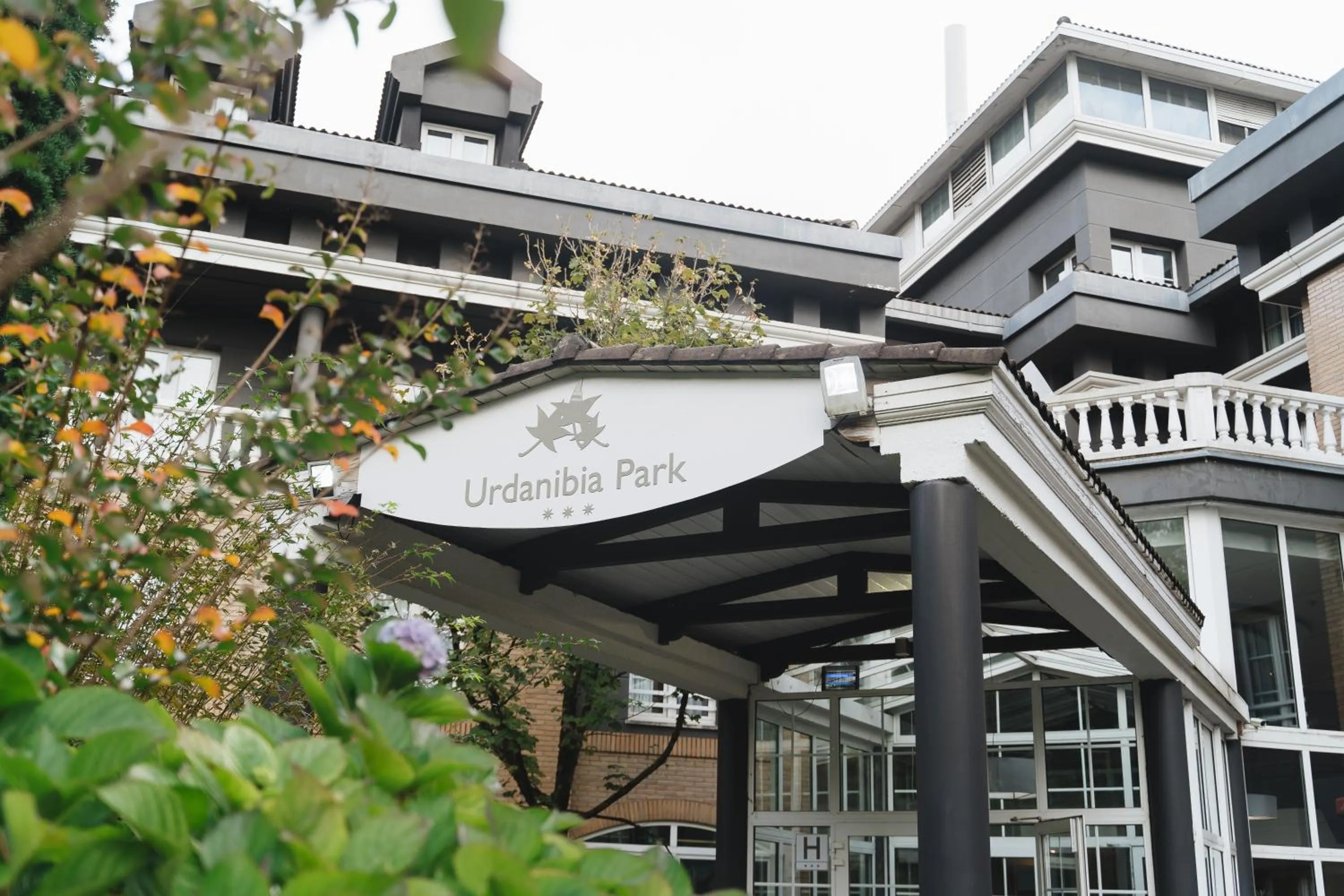 Facade/entrance in Hotel Urdanibia Park