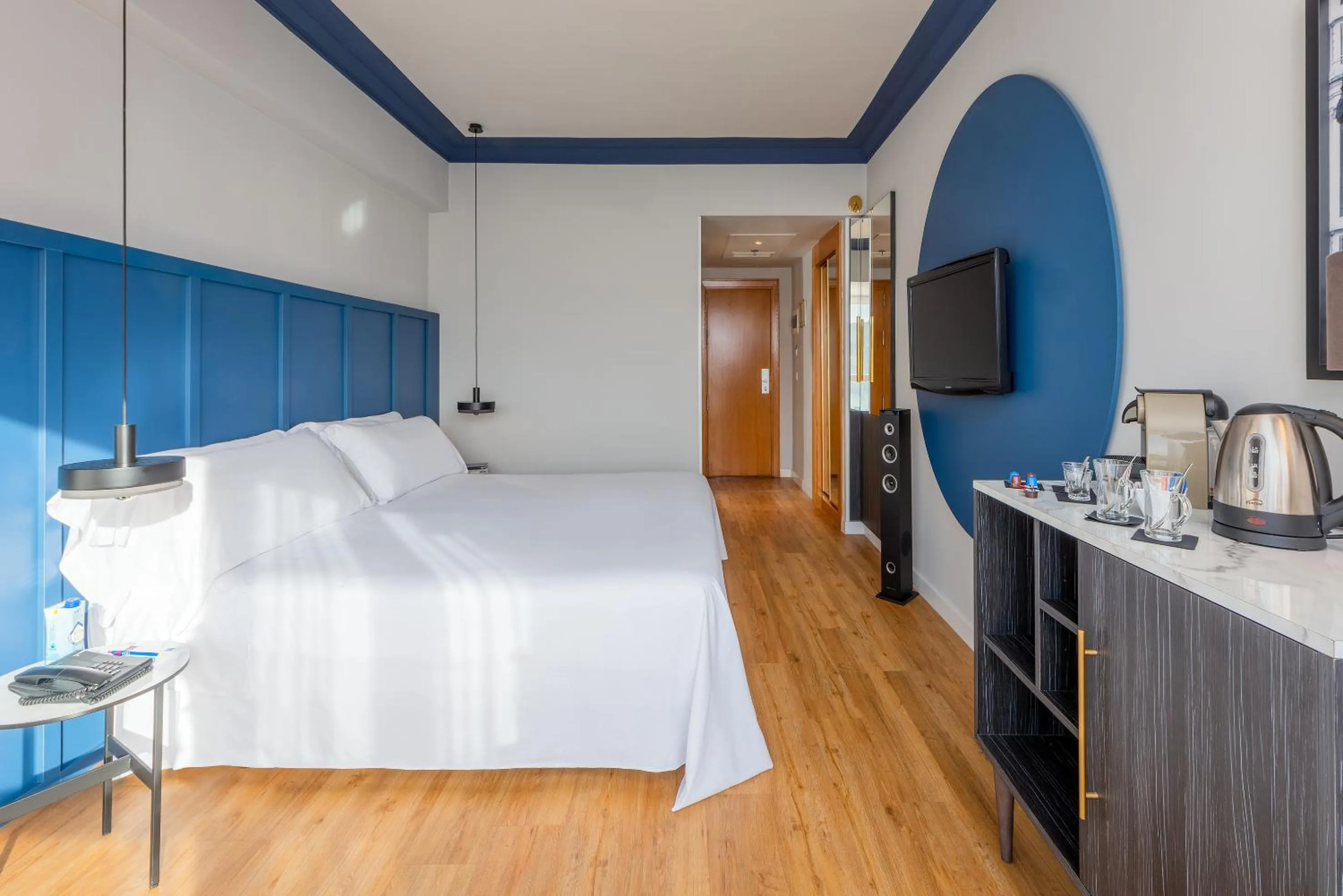 Bed in Hotel San Sebastián Orly, Affiliated by Meliá