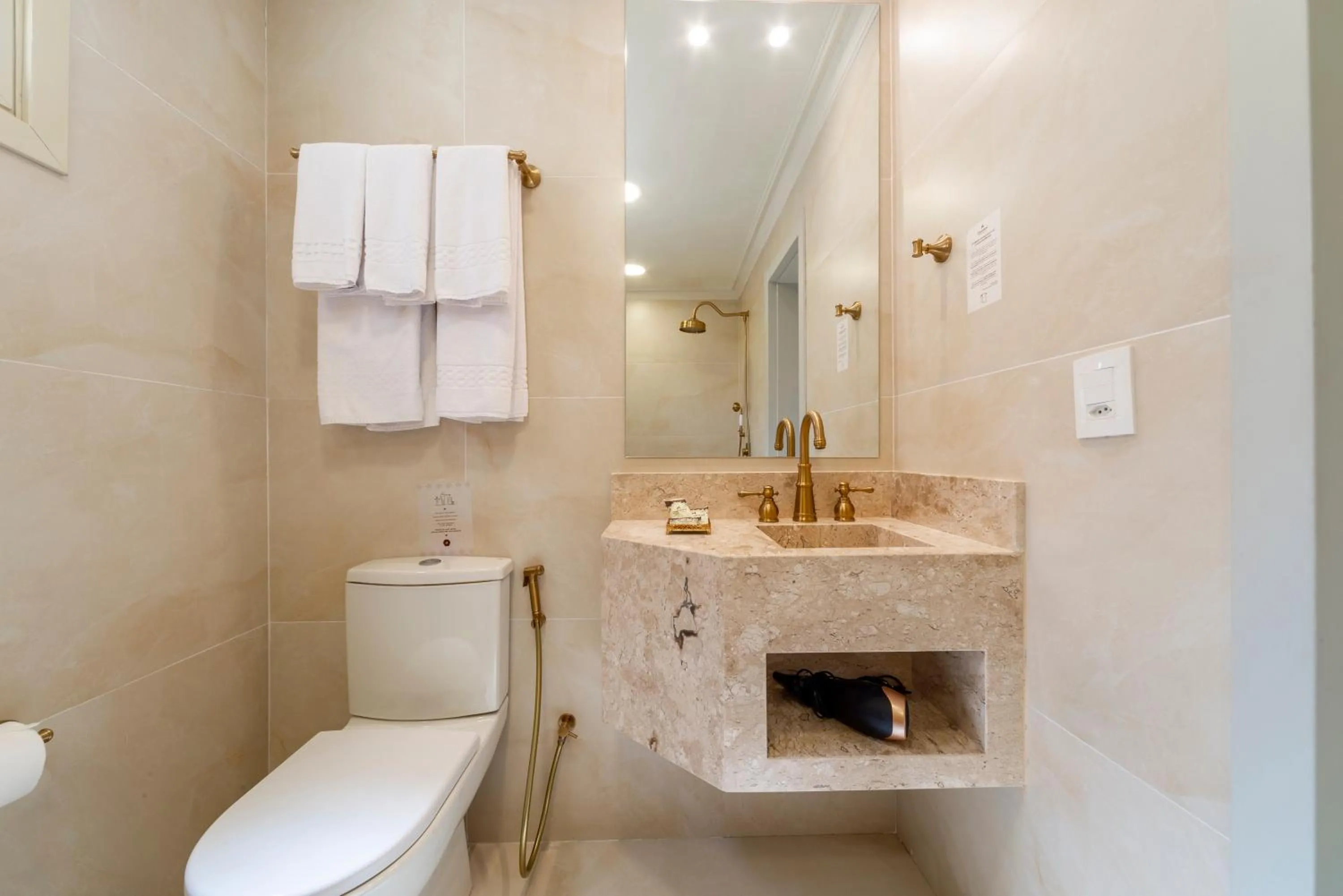 Shower in Chocoland Hotel Gramado