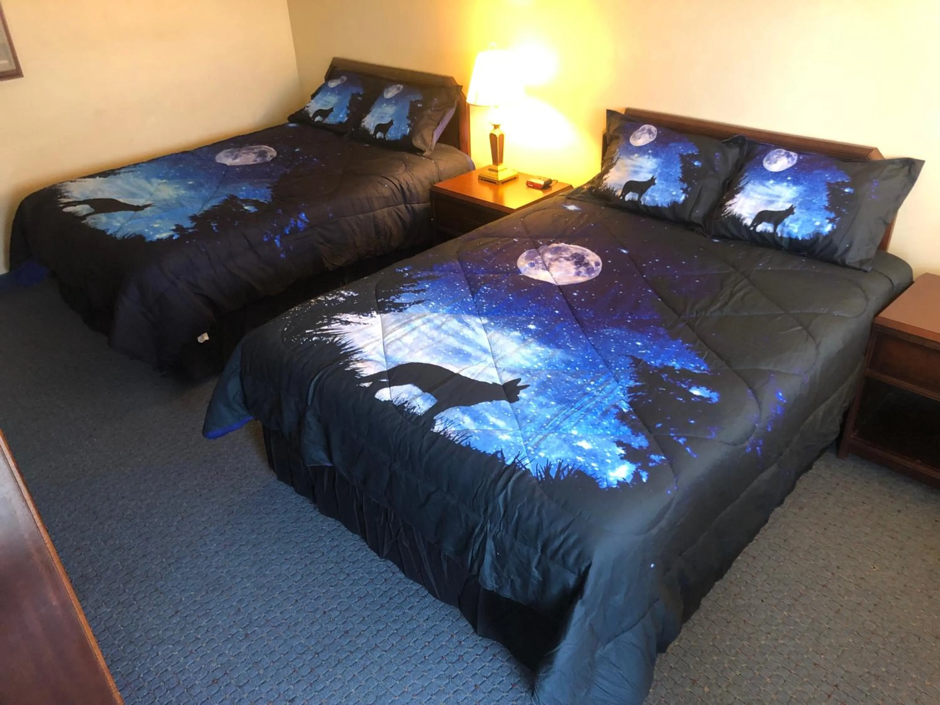 Bedroom, Bed in Motel Boutique by Wolf Inn