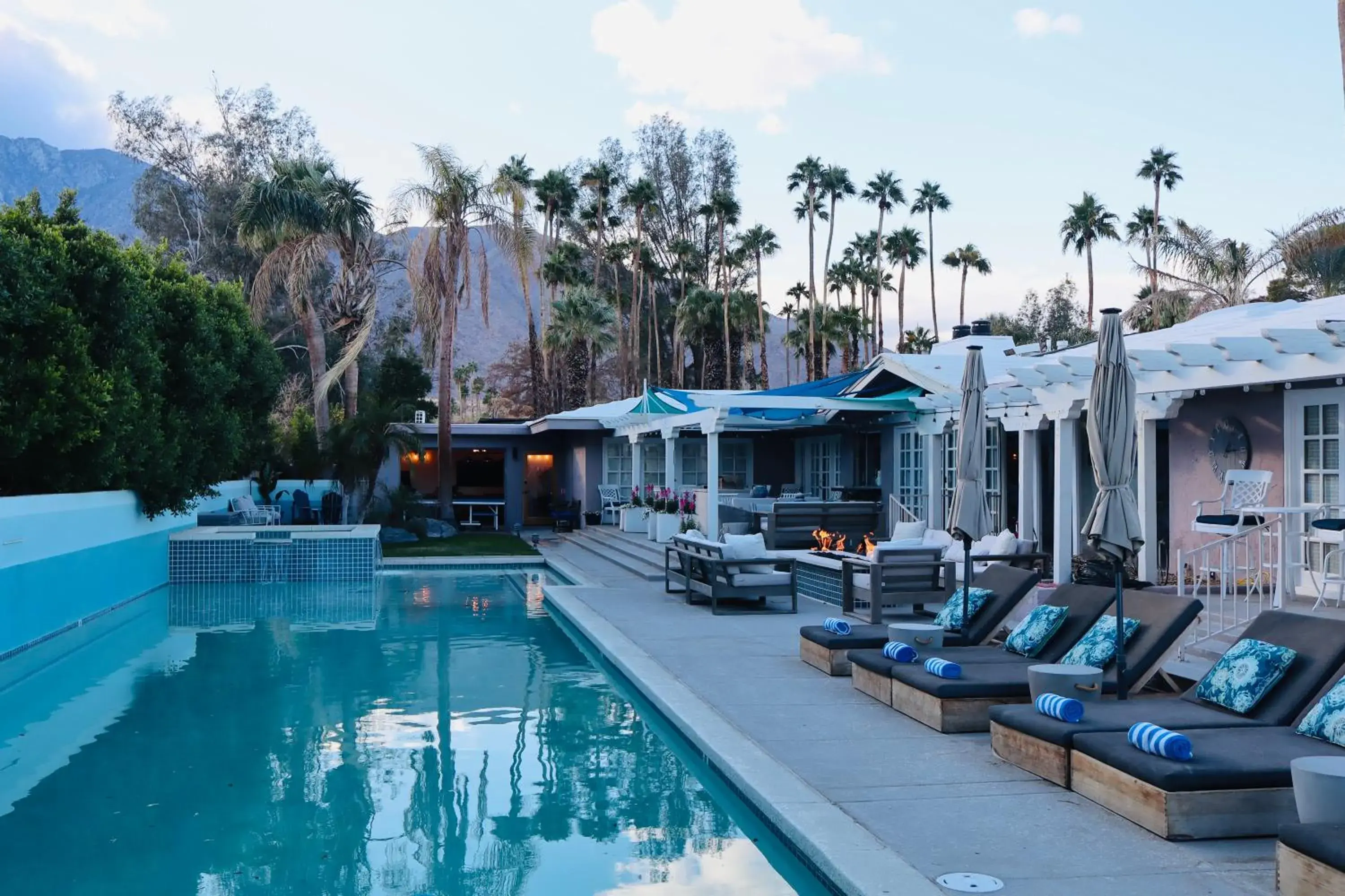 Near Downtown Palm Springs, 7 BD 7 BTH, 80FT Pool, Pickleball Near Downtown Palm Springs, 7 BD 7 BTH, 80FT Pool, Pickleball