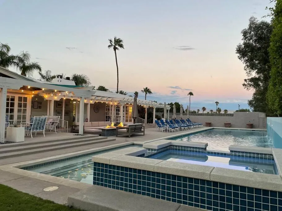 Near Downtown Palm Springs, 7 BD 7 BTH, 80FT Pool, Pickleball