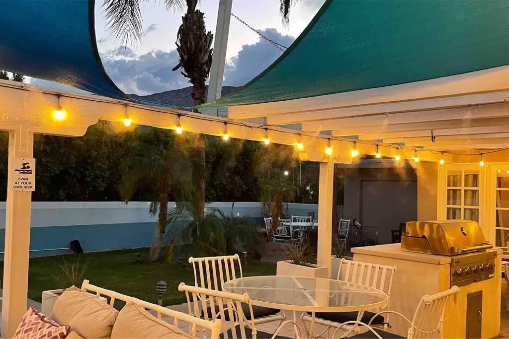 Near Downtown Palm Springs, 7 BD 7 BTH, 80FT Pool, Pickleball