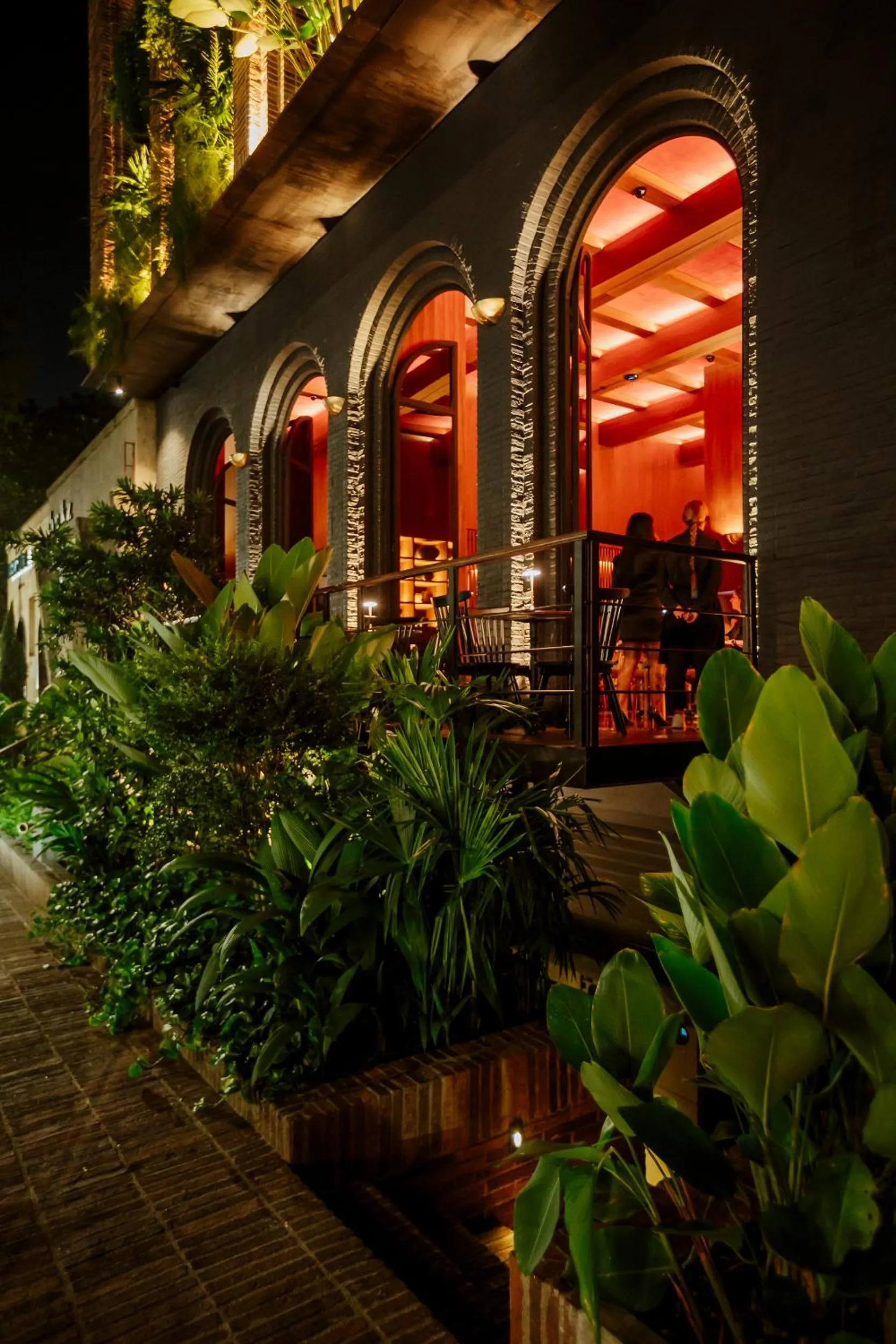 Restaurant/places to eat in Hotel El Zarzo