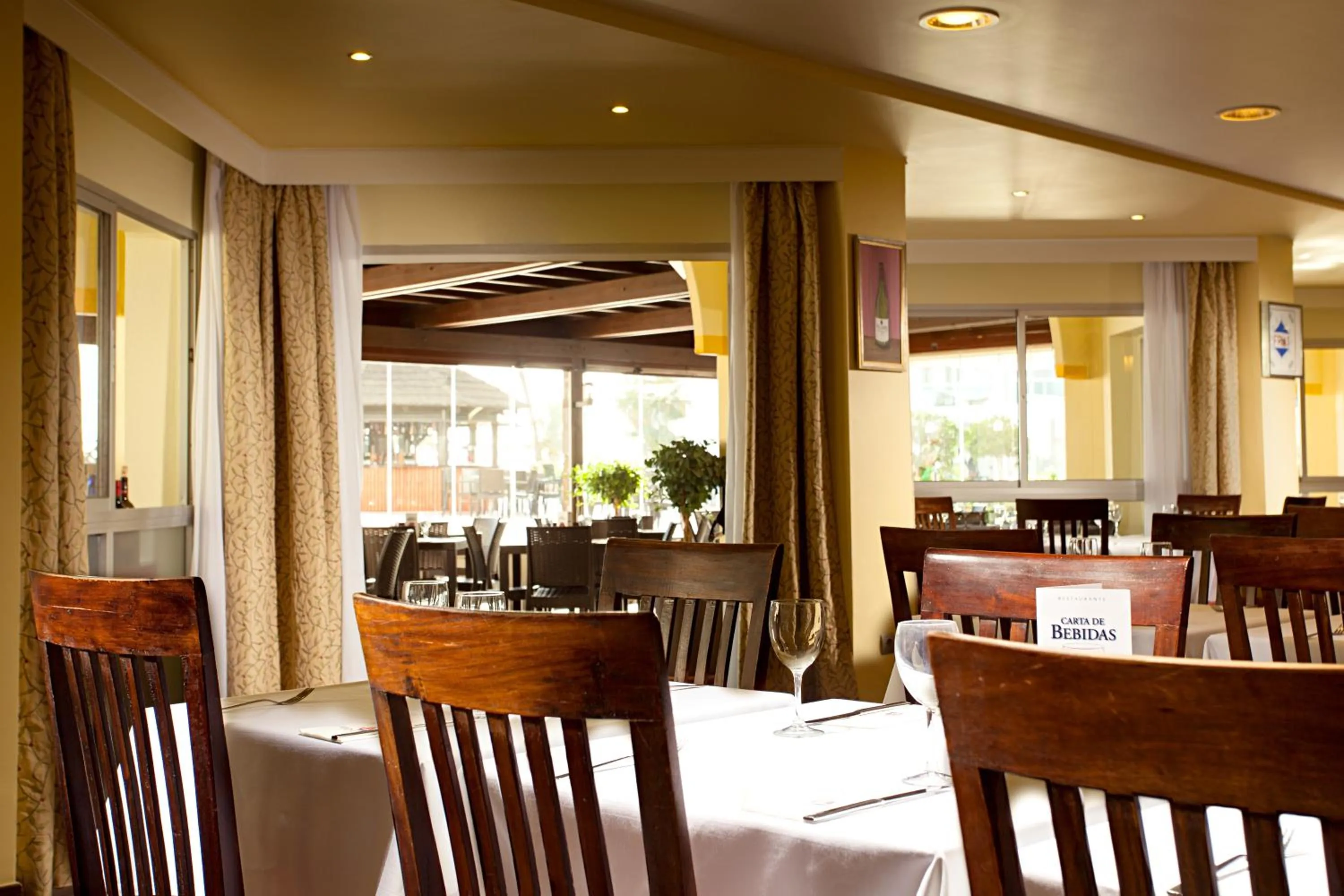 Restaurant/places to eat in Ona Marinas de Nerja Spa Resort
