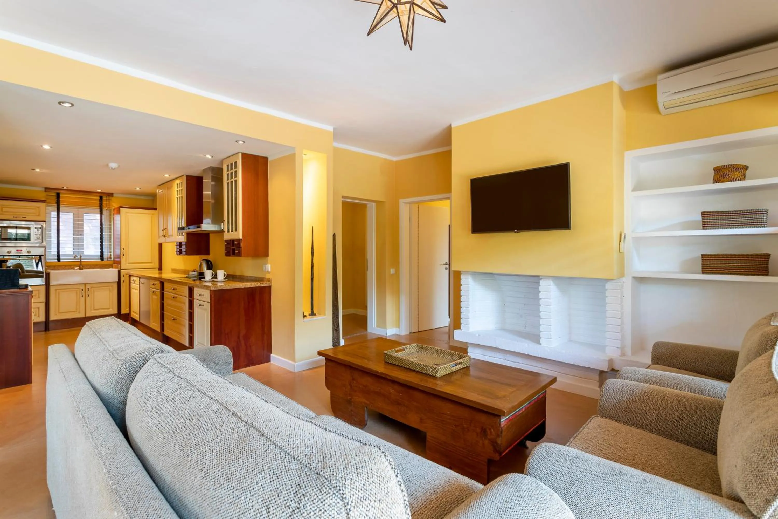 TV and multimedia in Sol Marbella Estepona Atalaya Park