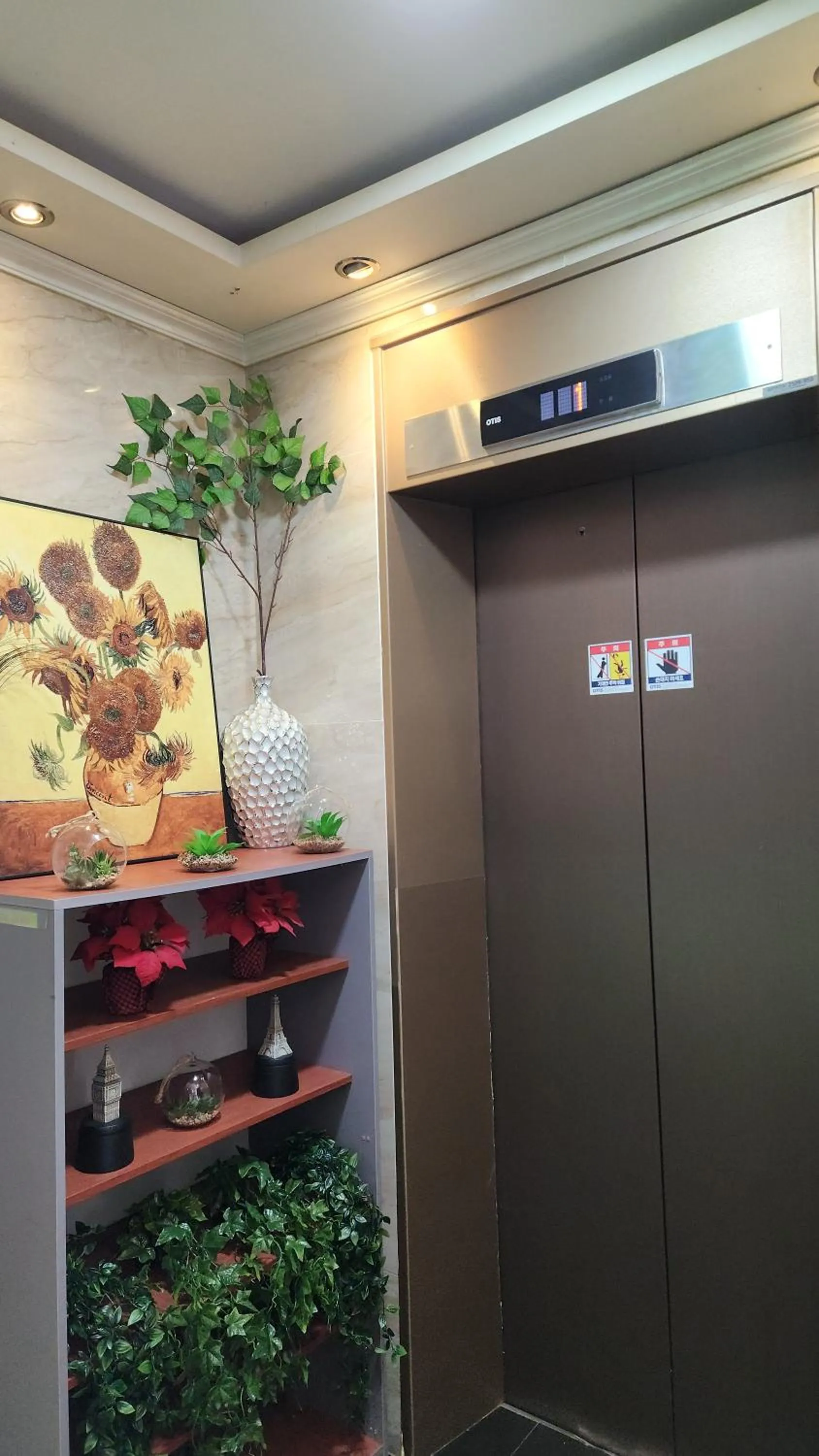 Property building in Galleria Hotel