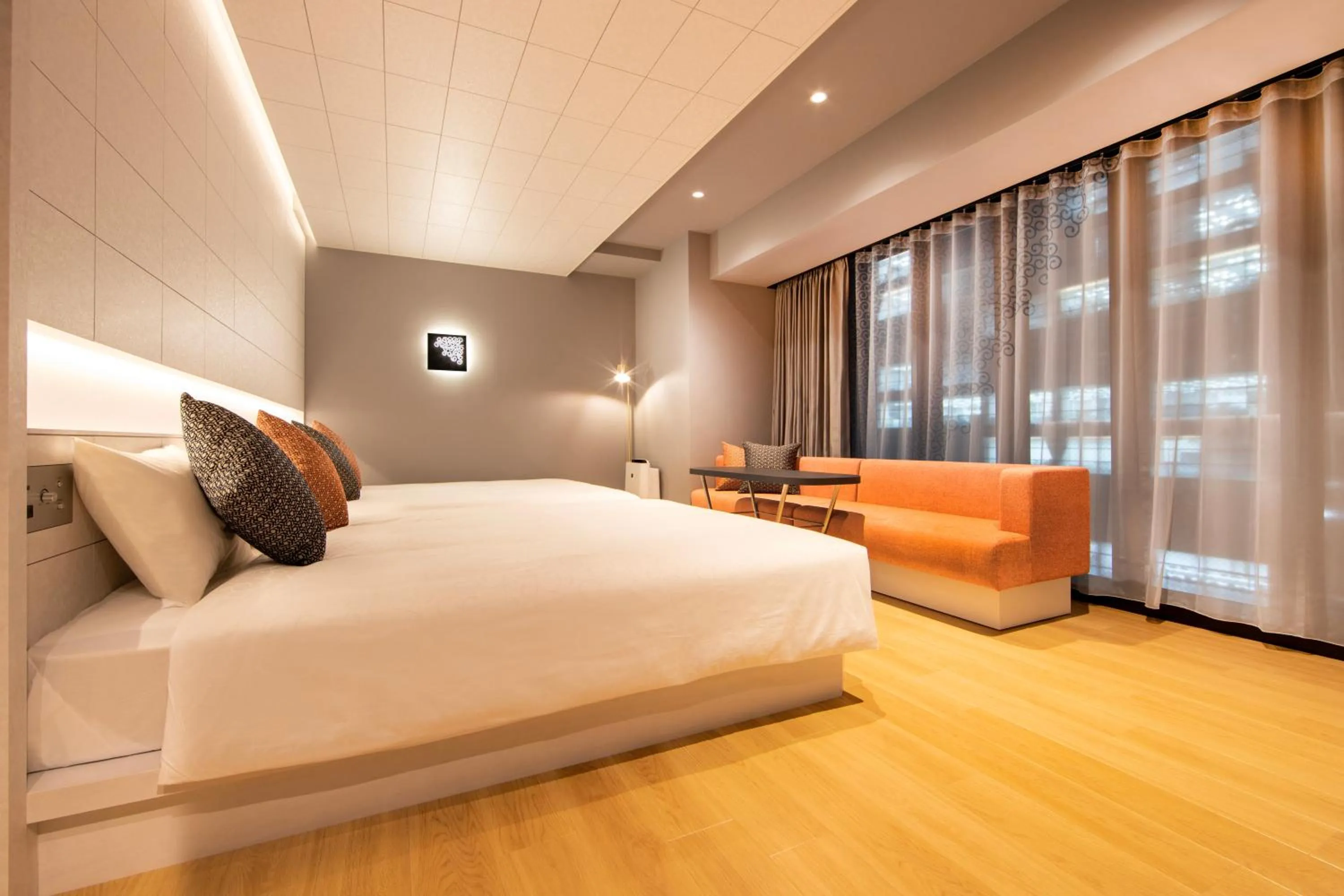 Bed in karaksa hotel colors Tokyo Yaesu