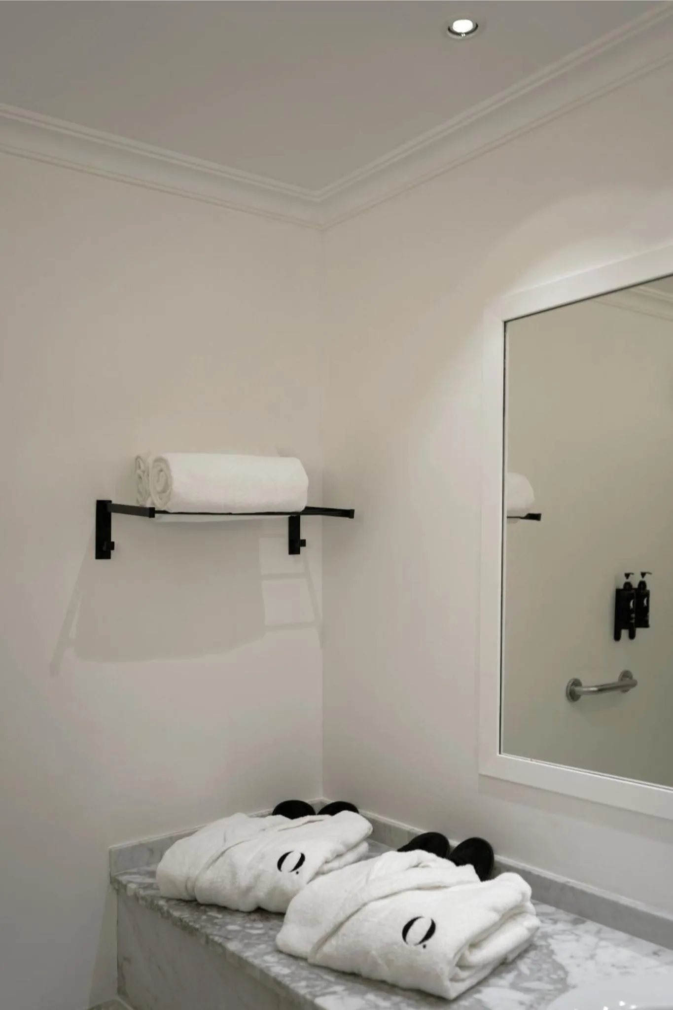 Bathroom, Bed in HO Ciudad de Jaén By Olivencia