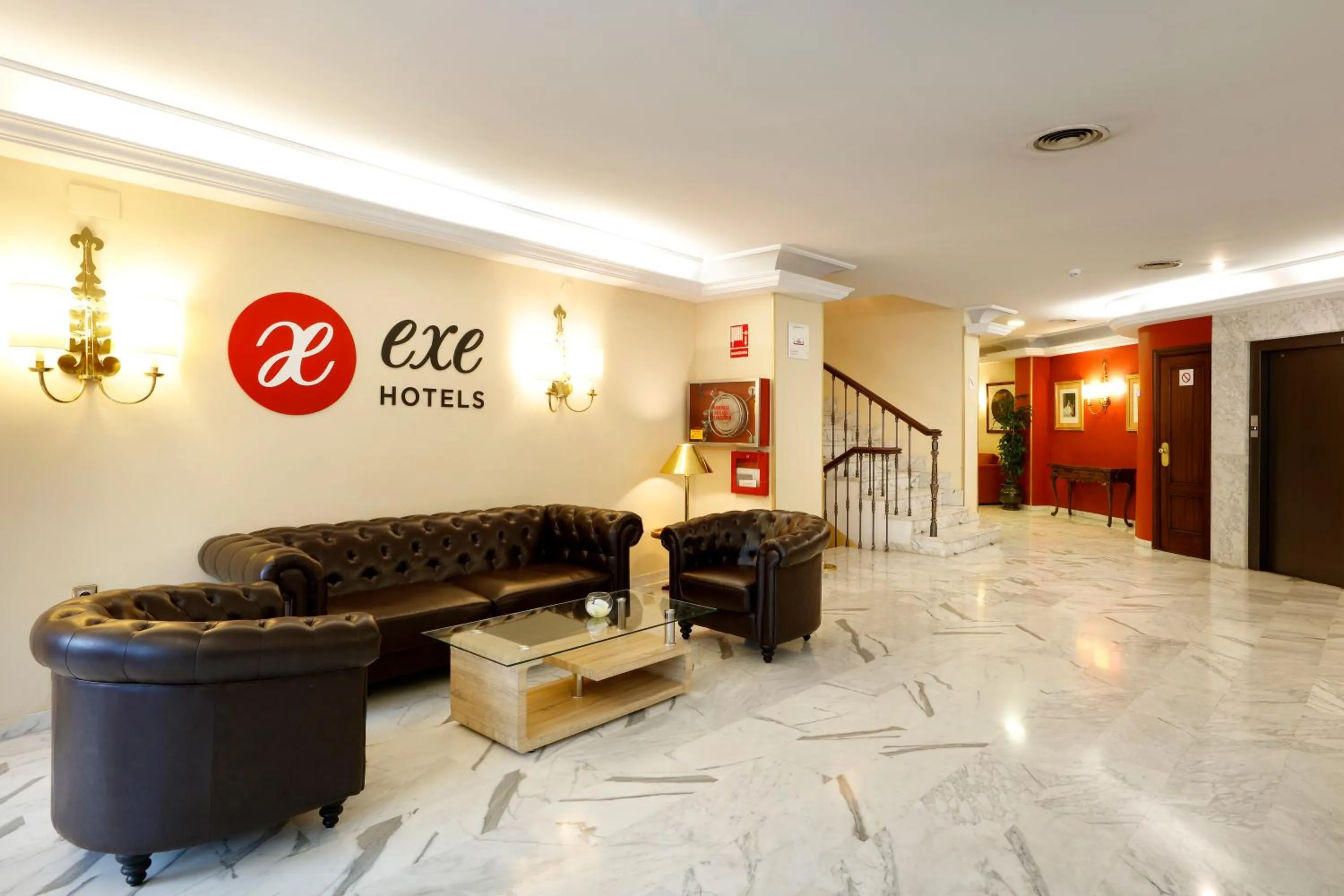 Lobby or reception in Exe Triunfo Granada