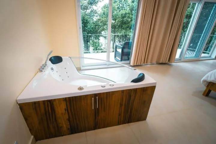 Antique Amor Bungalows & Villas