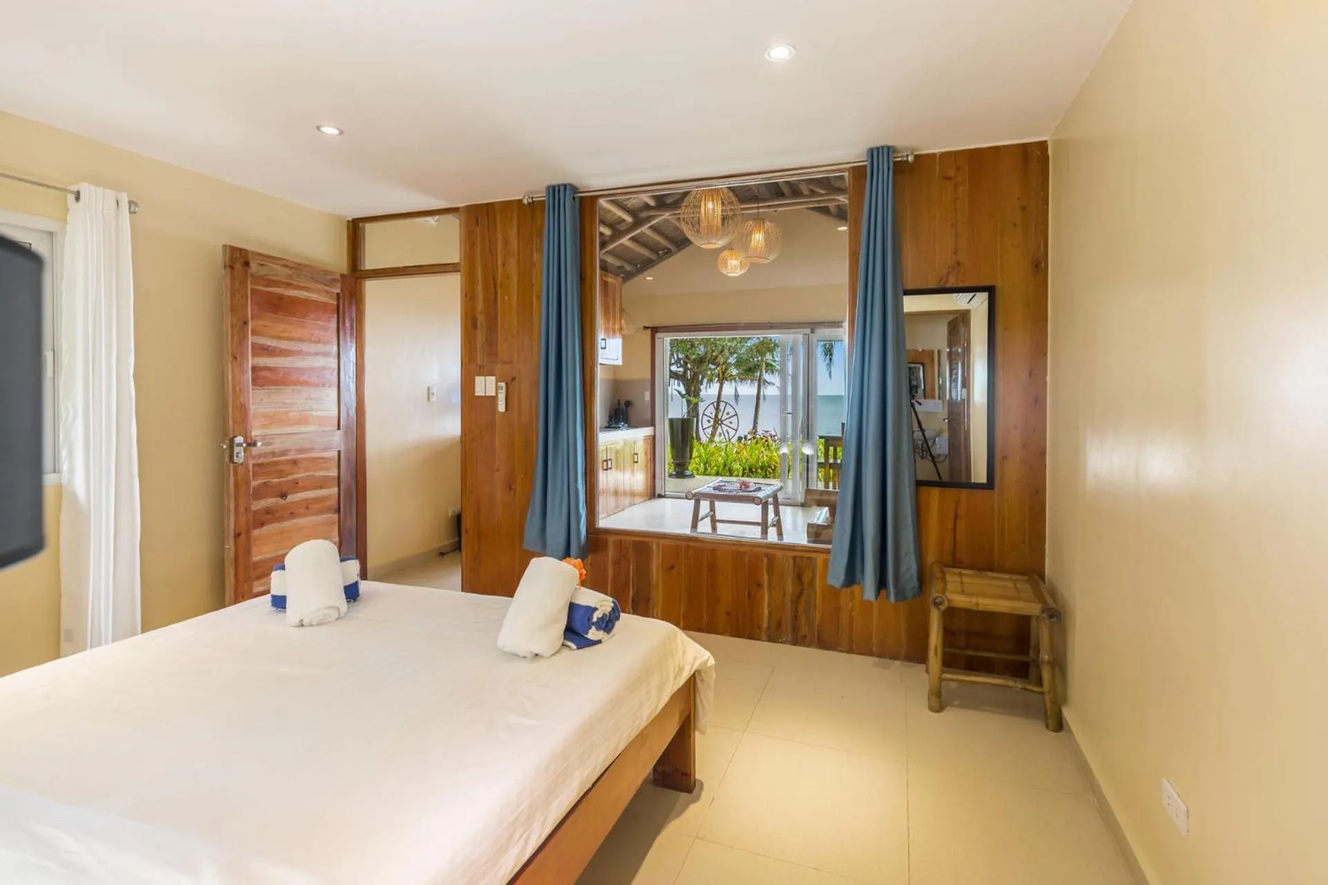 Bed in Antique Amor Bungalows & Villas