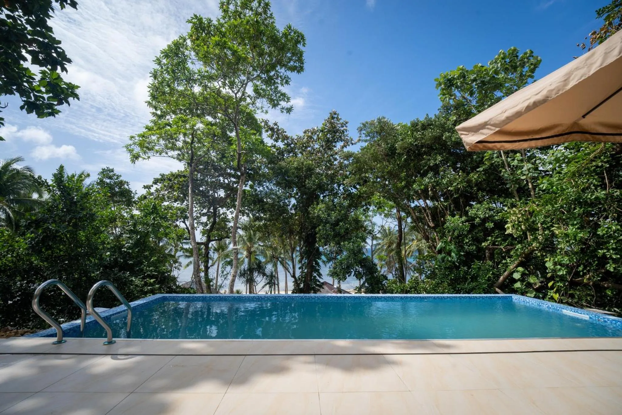 Antique Amor Bungalows & Villas