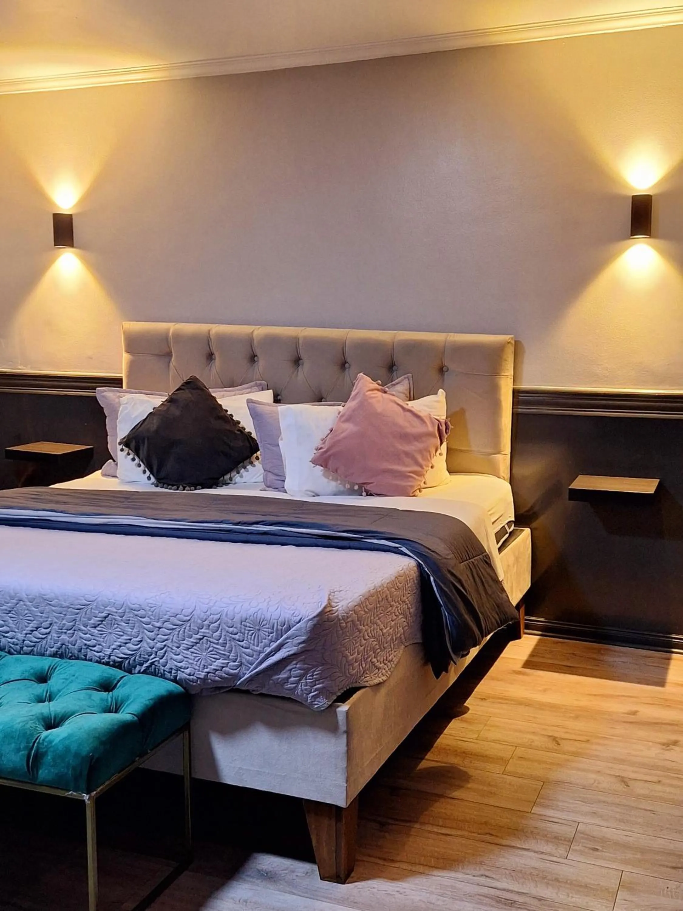 Bed in Hotel Asturias