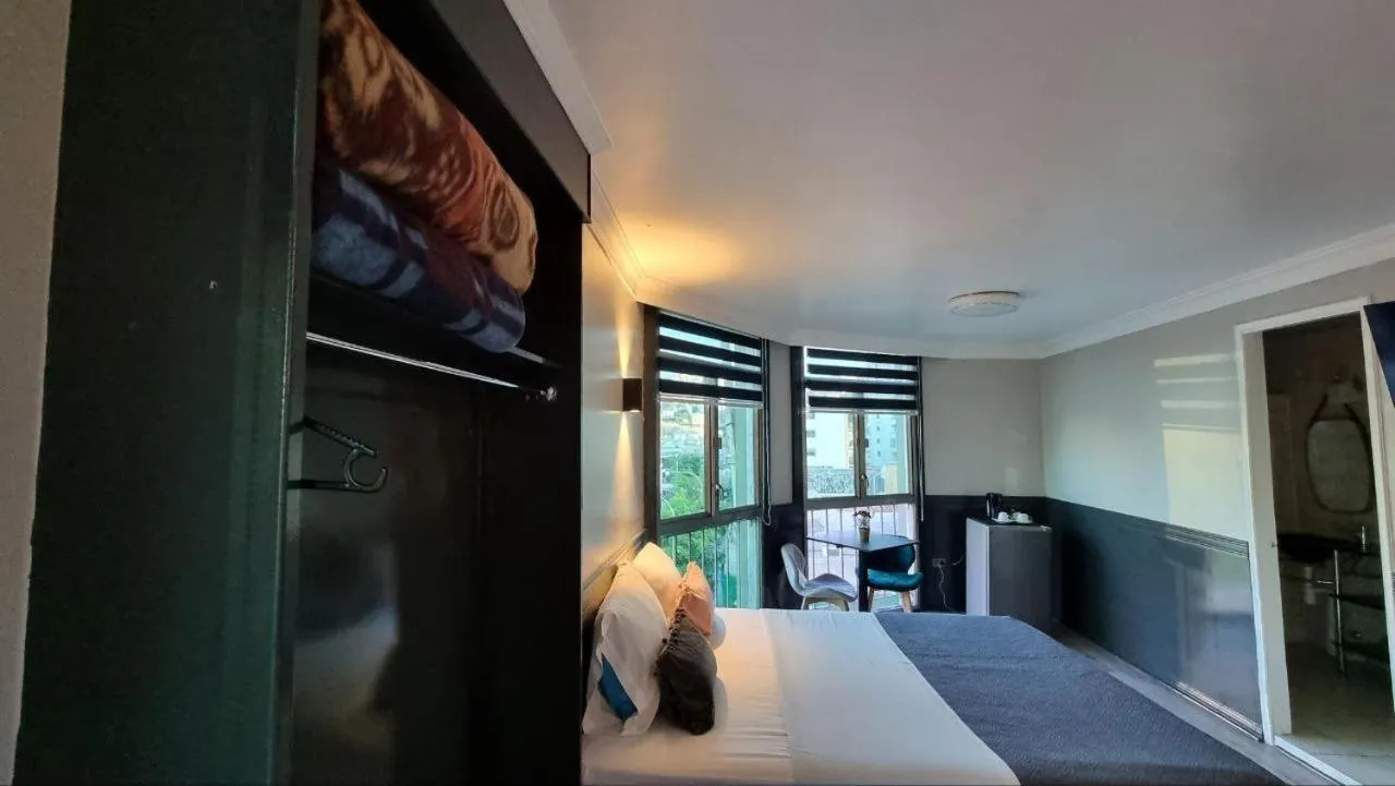 Bed in Hotel Asturias