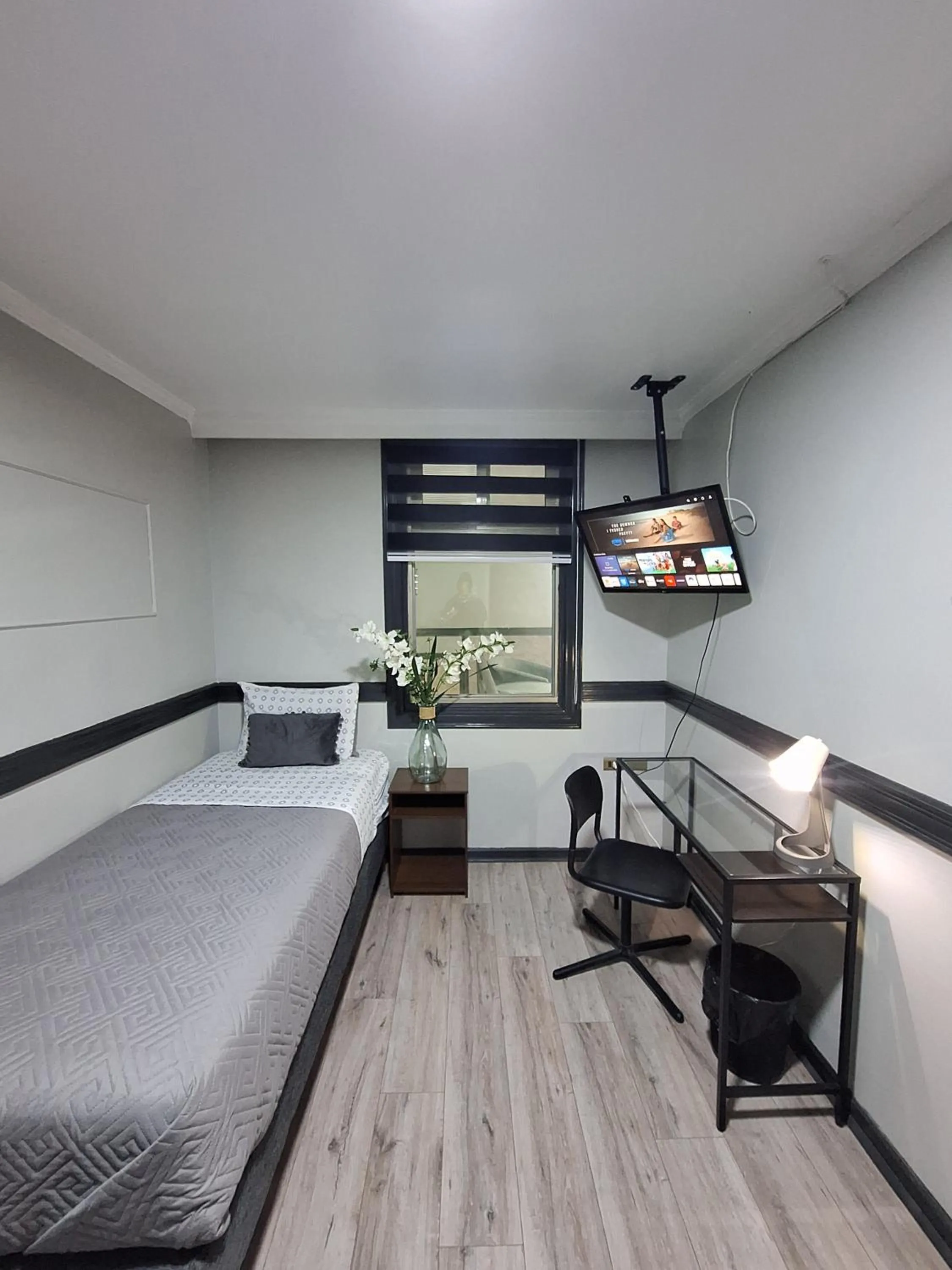 Bed in Hotel Asturias