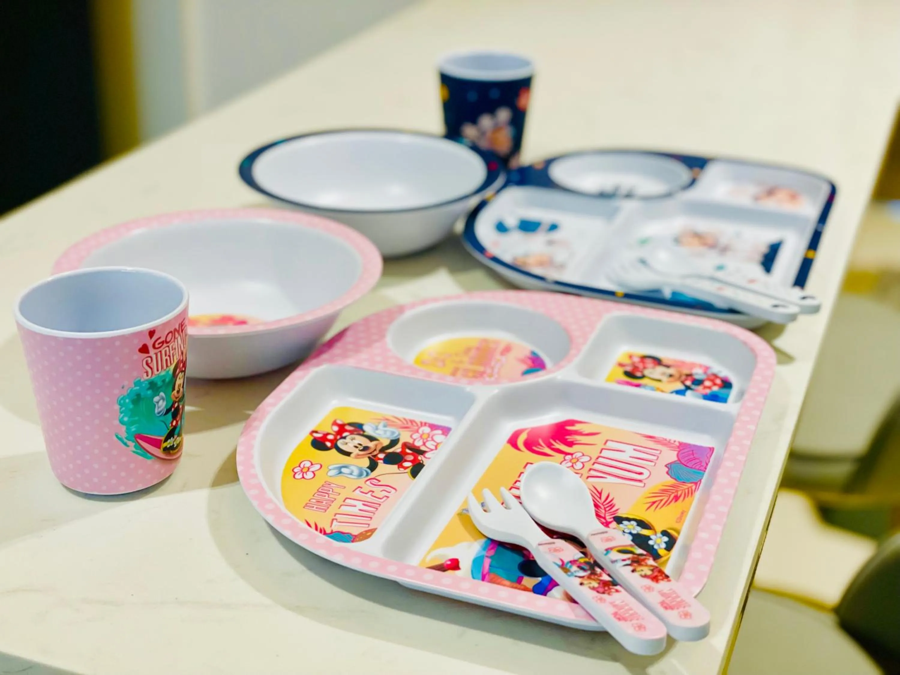 Kitchen or kitchenette in Continew Residence by Shuen