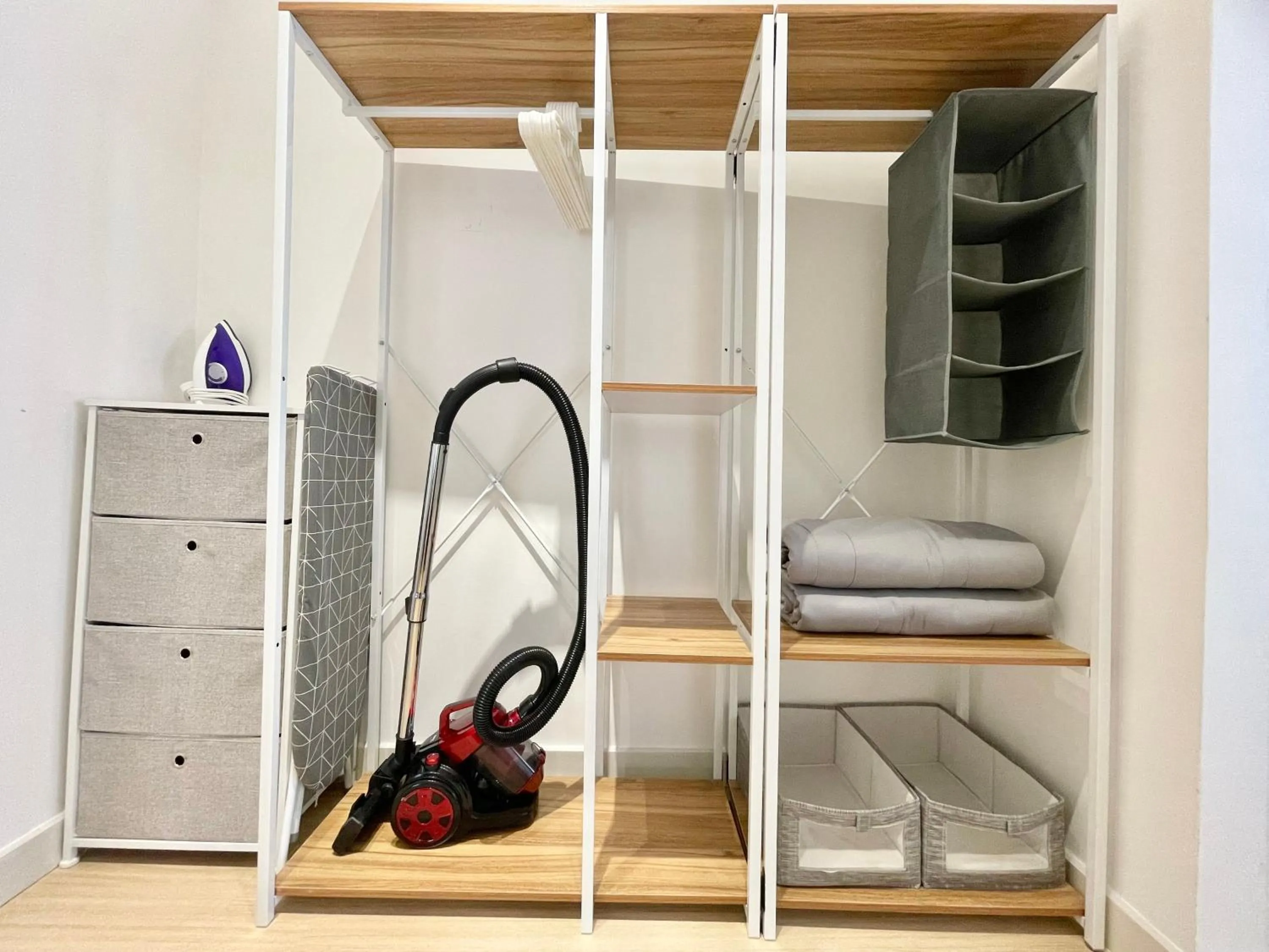 wardrobe in Continew Residence by Shuen