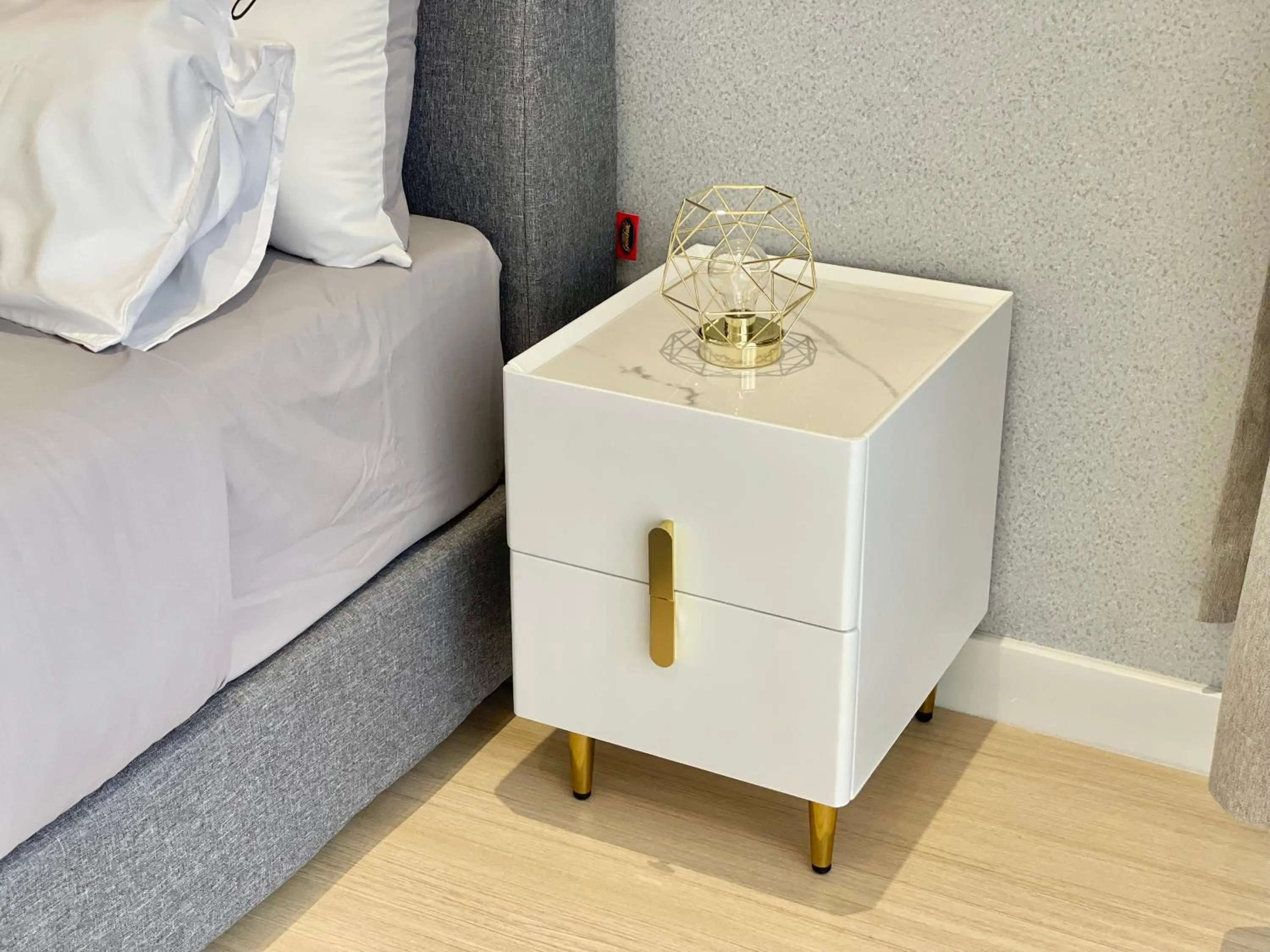 Bedroom in Continew Residence by Shuen