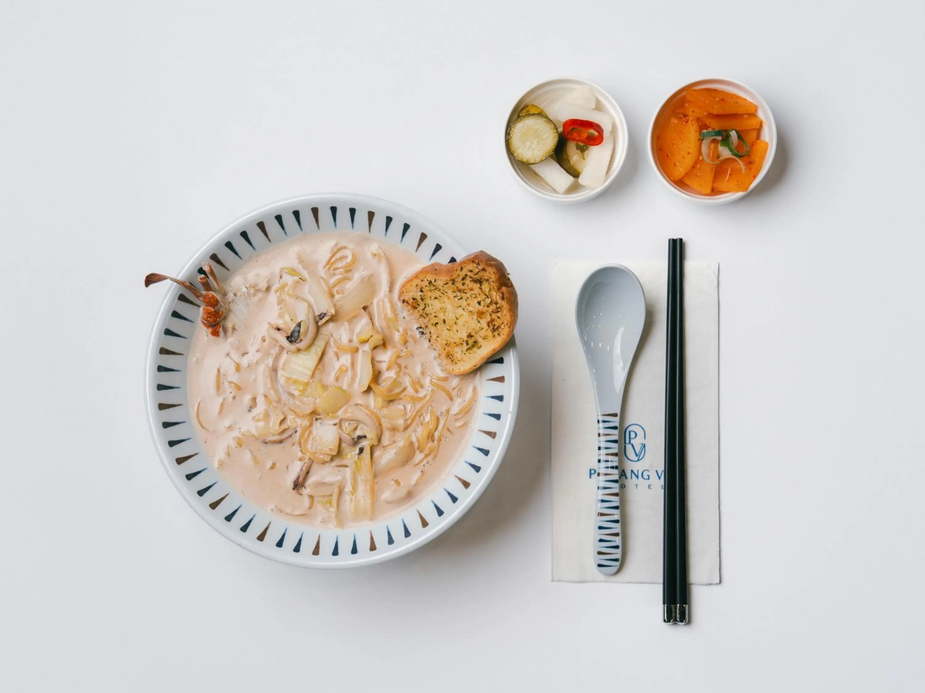 Restaurant/places to eat in Hotel Parangvue