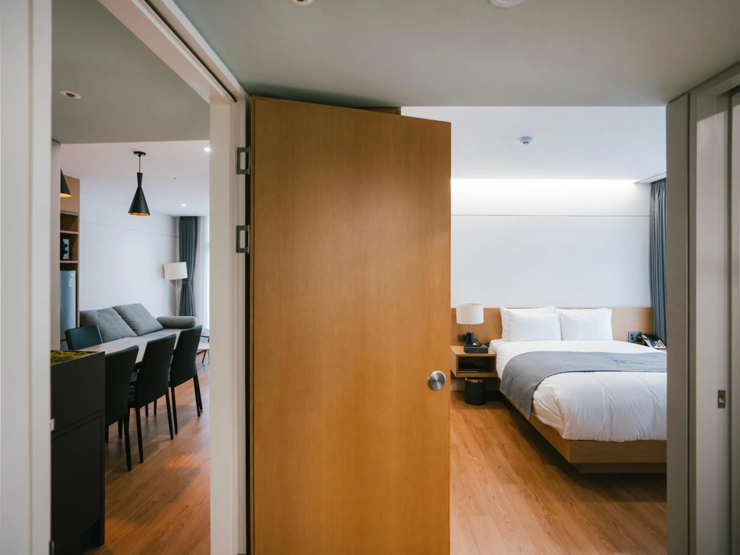 Bed in Hotel Parangvue