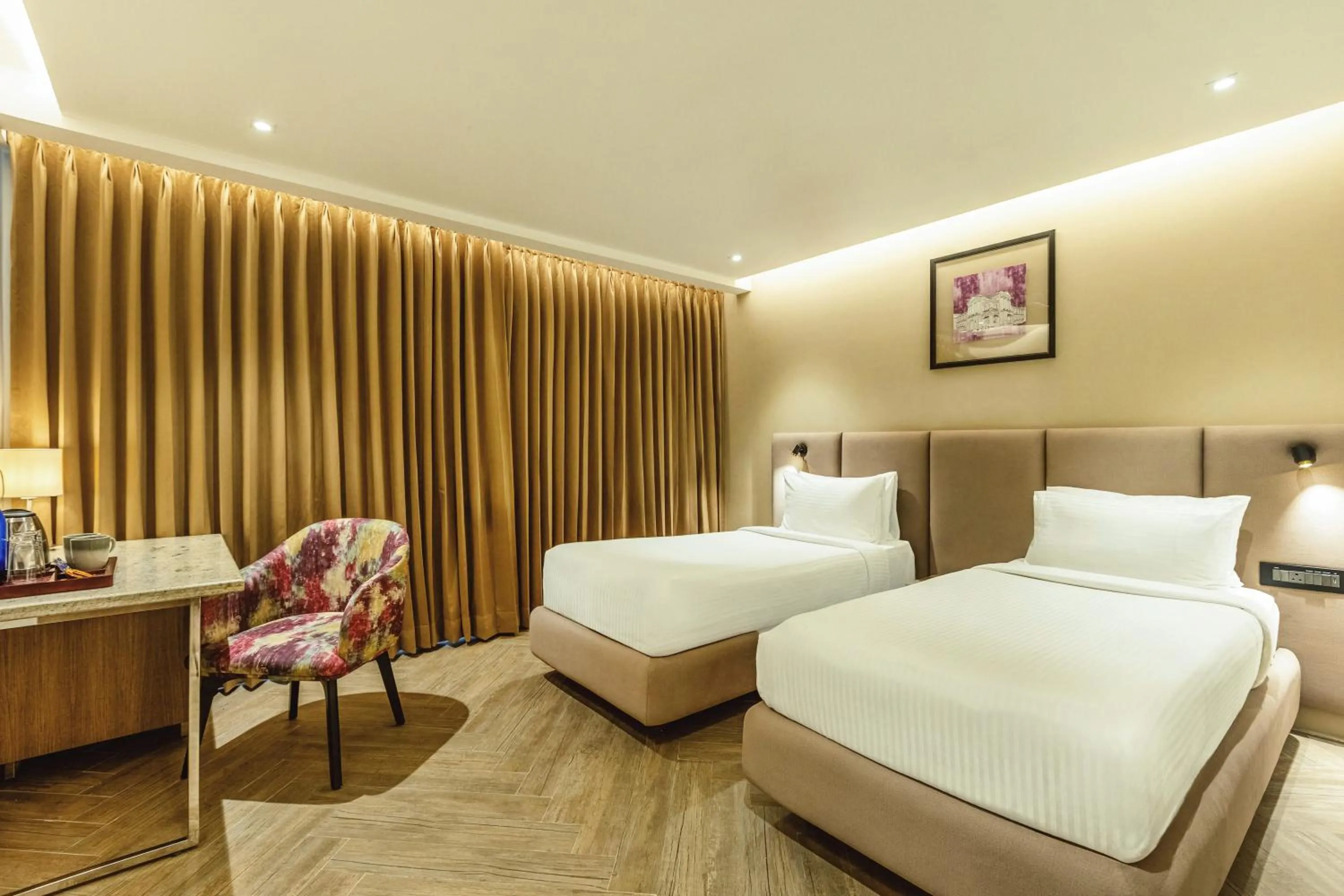 Bed in Mango Hill Central Chennai