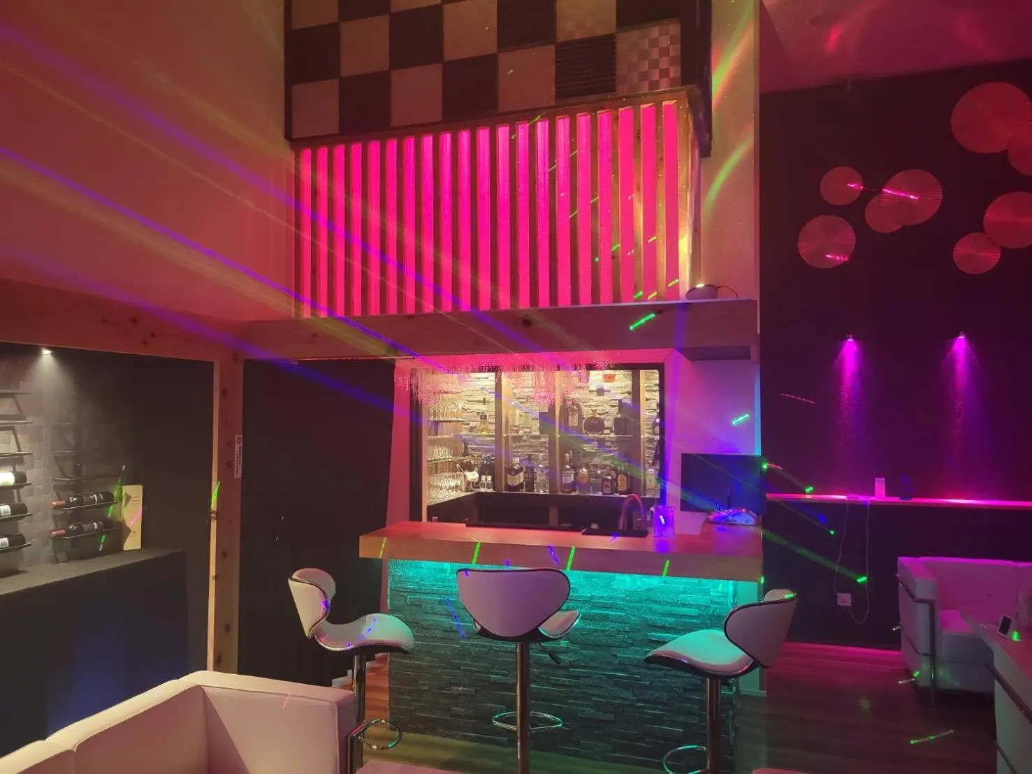 Lounge or bar in Villa 33 Kashikojima