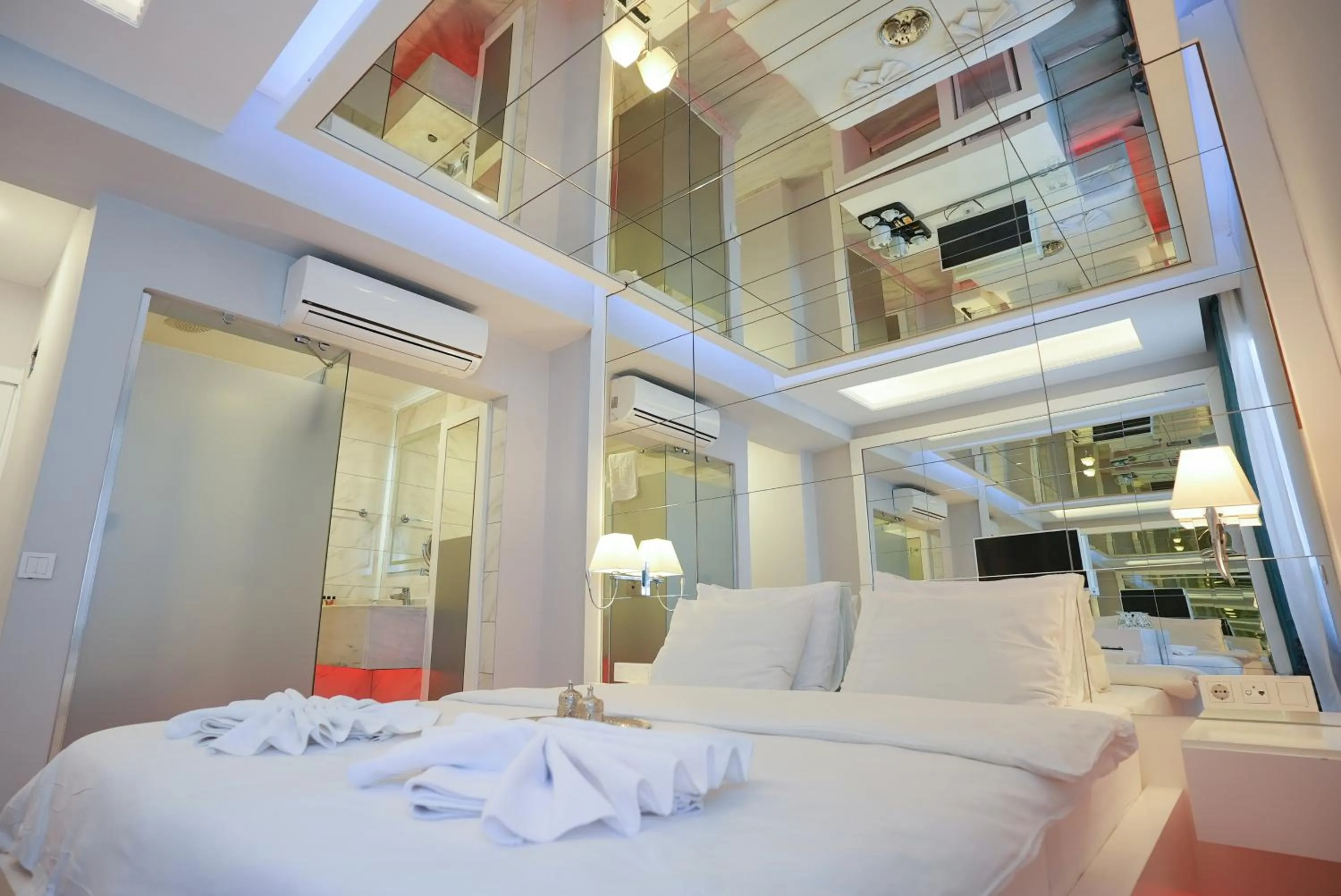 Bed in Nar 15 Boutique