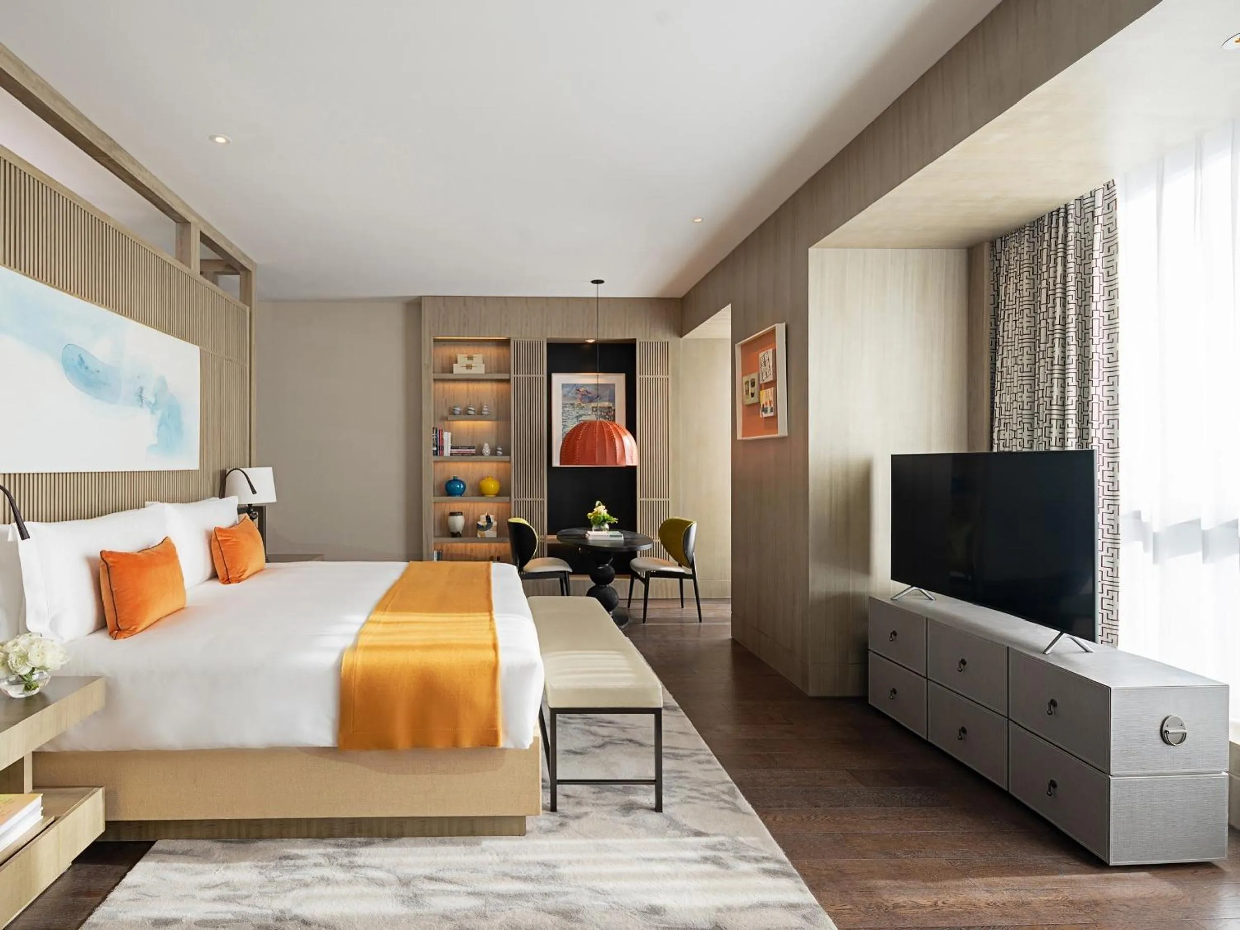 Photo of the whole room, Bed in MGM Shanghai West Bund