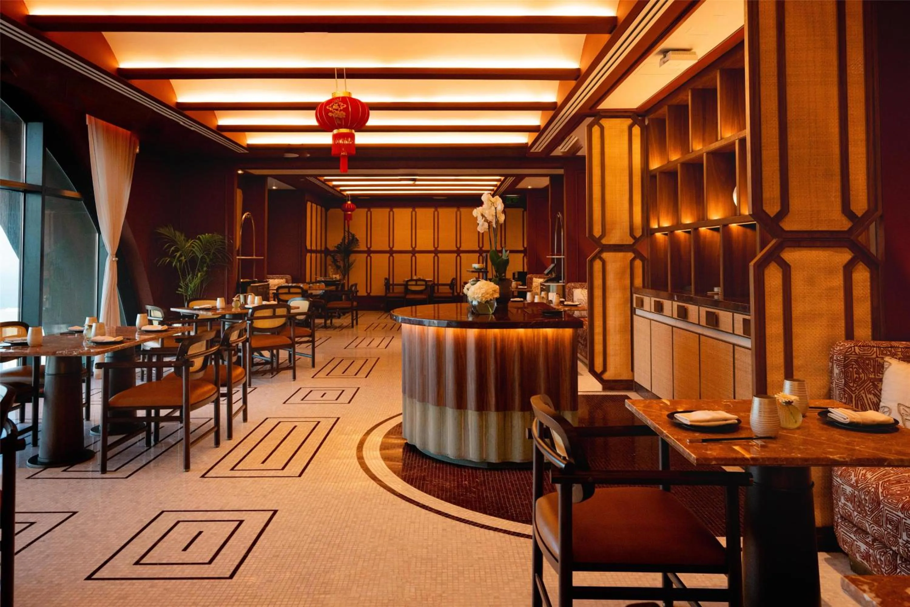 Restaurant/places to eat in Waldorf Astoria Doha West Bay