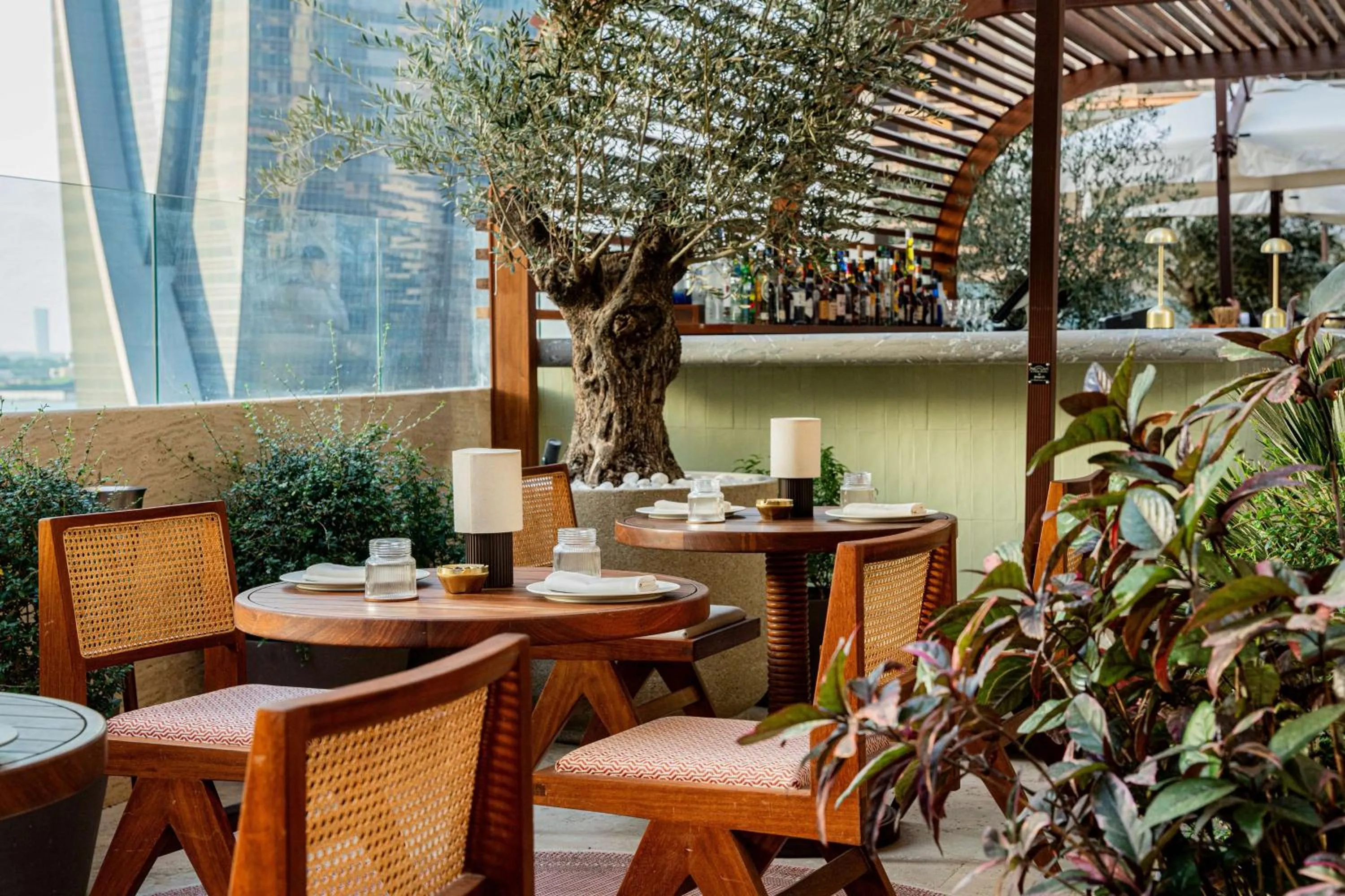 Restaurant/places to eat in Waldorf Astoria Doha West Bay