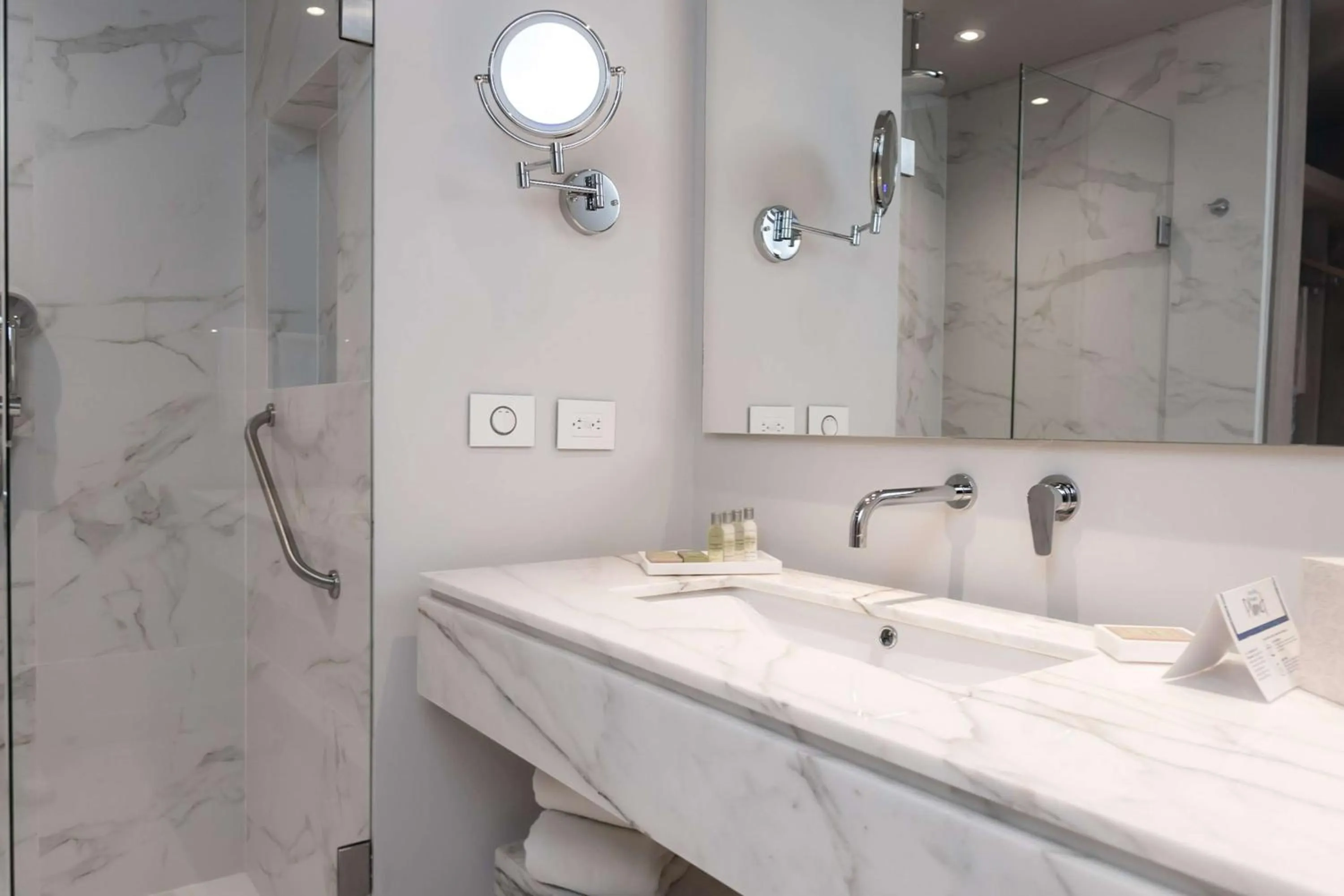 Bathroom in Hilton Santa Marta