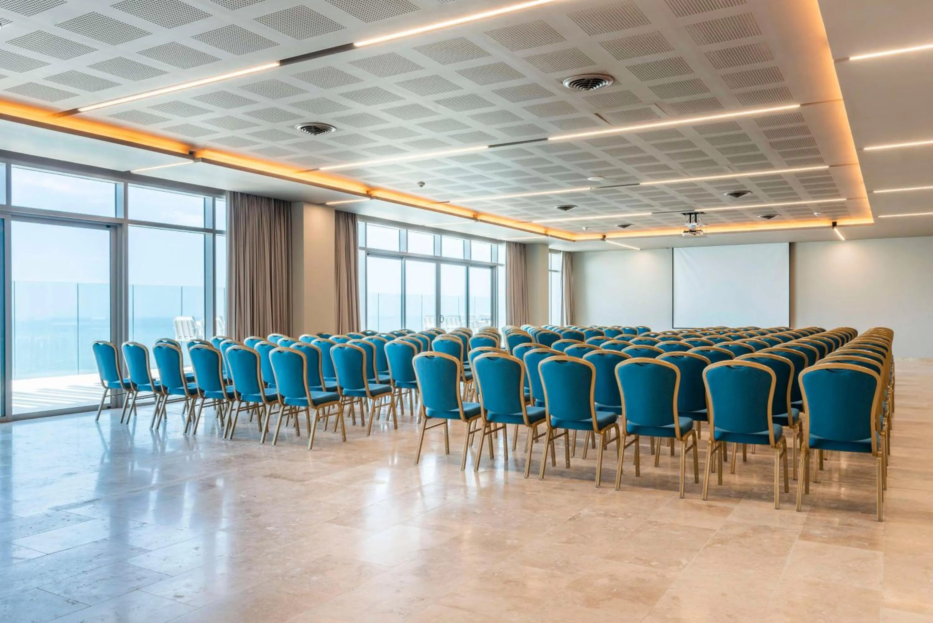 Meeting/conference room in Hilton Santa Marta