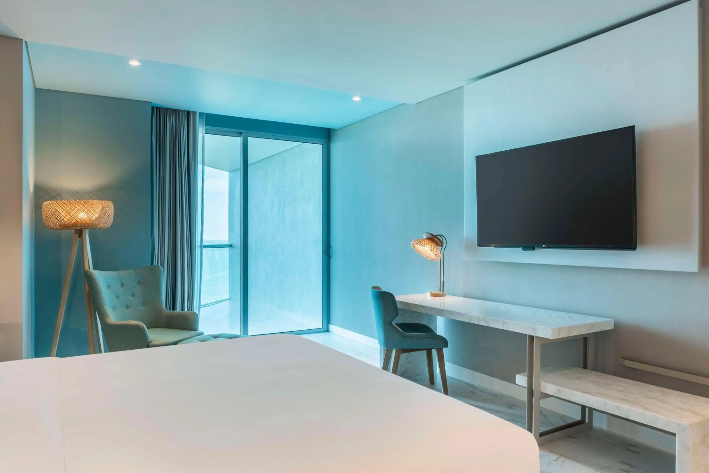 Bedroom, Bed in Hilton Santa Marta