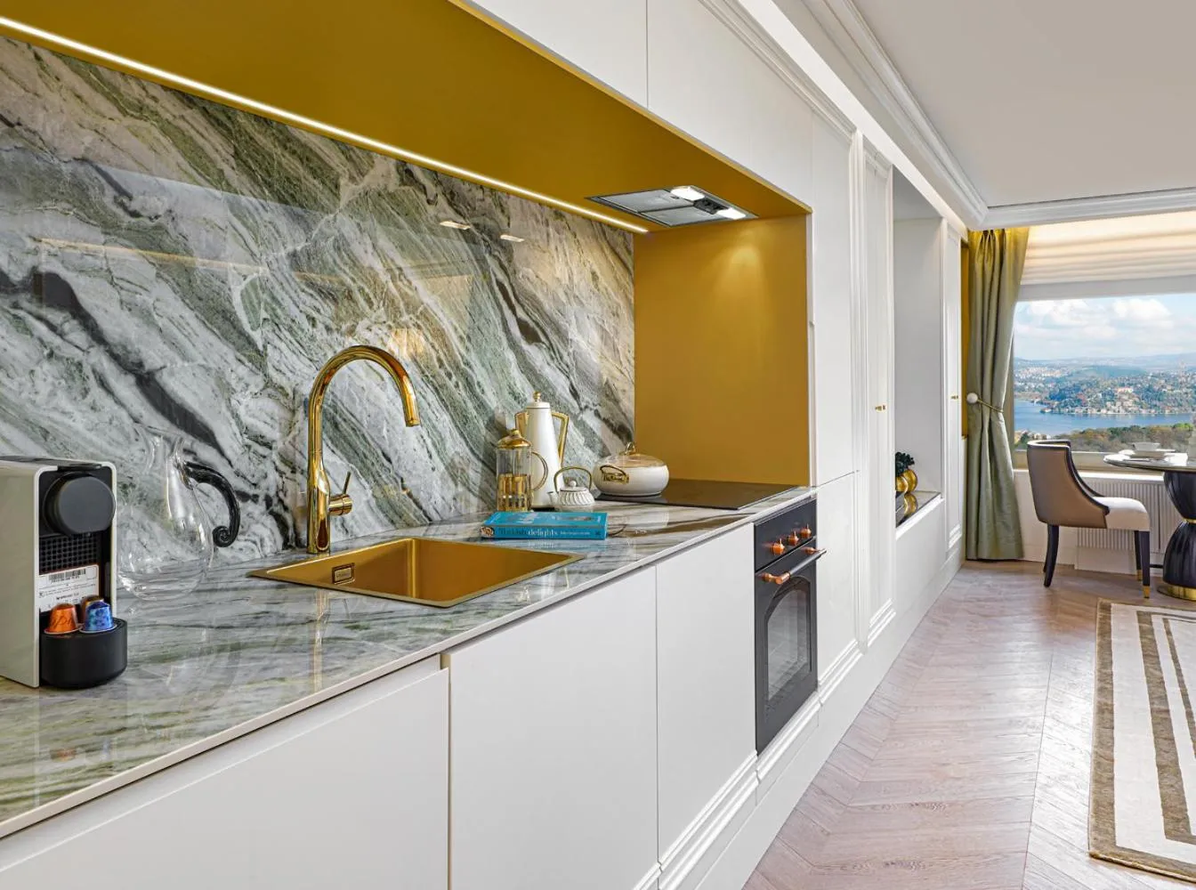 Kitchen or kitchenette in Ulus G Residences