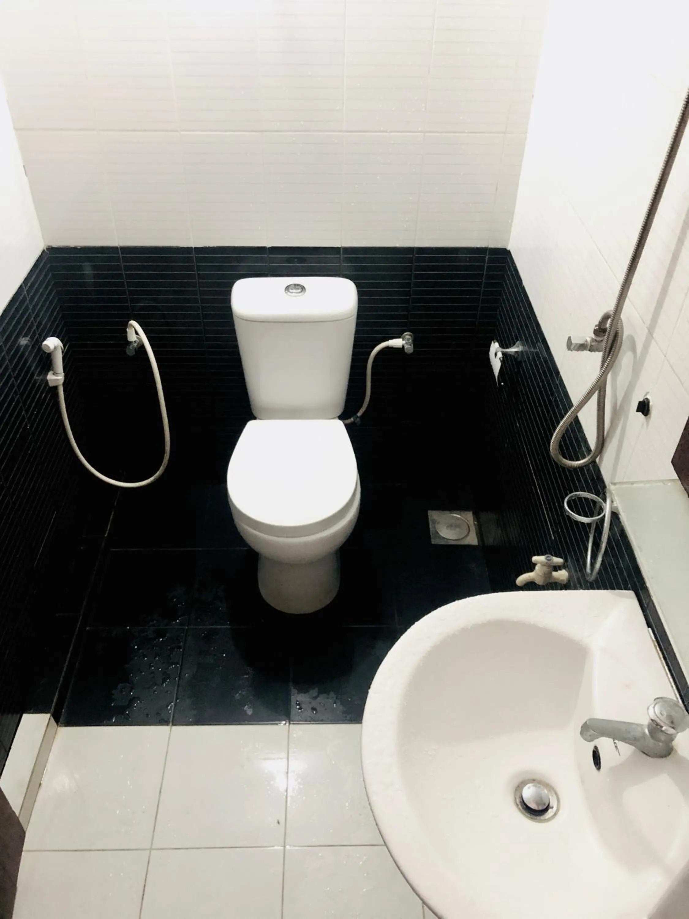 Toilet in Heritage Villa Polonnaruwa