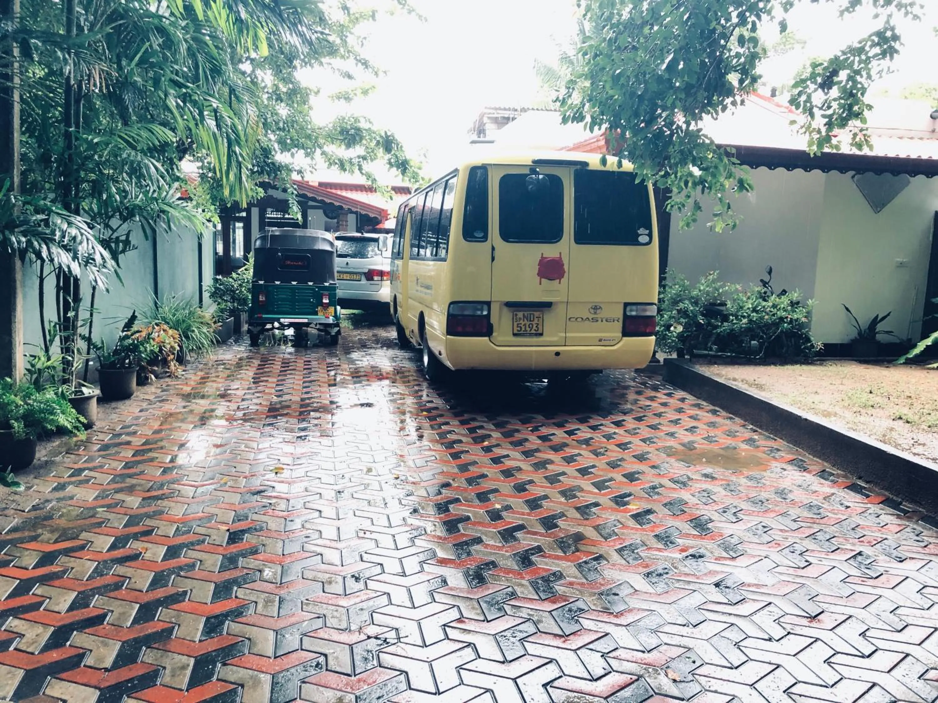 Parking in Heritage Villa Polonnaruwa