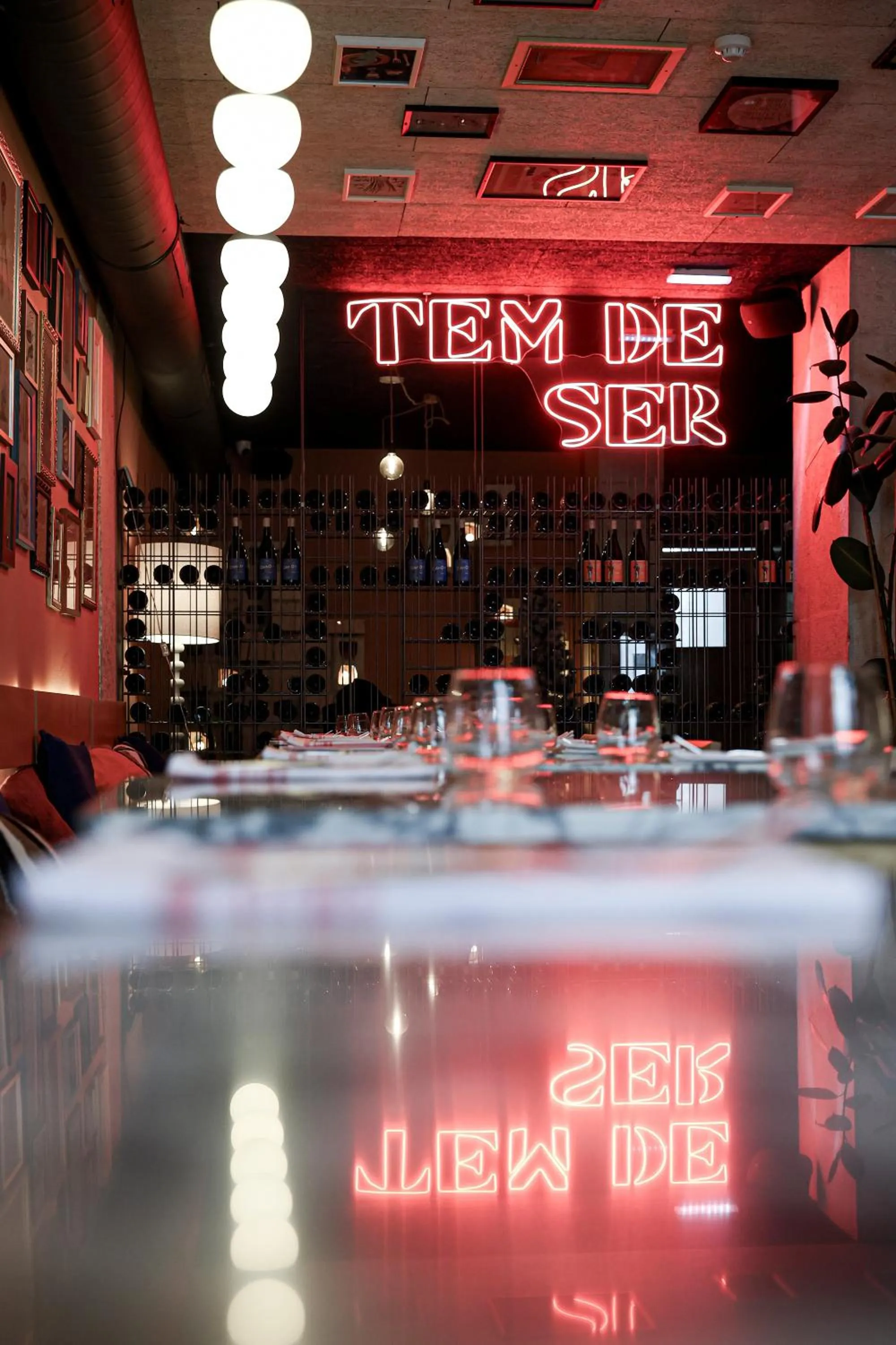 Restaurant/places to eat in Look Living, Lisbon Design Apartments